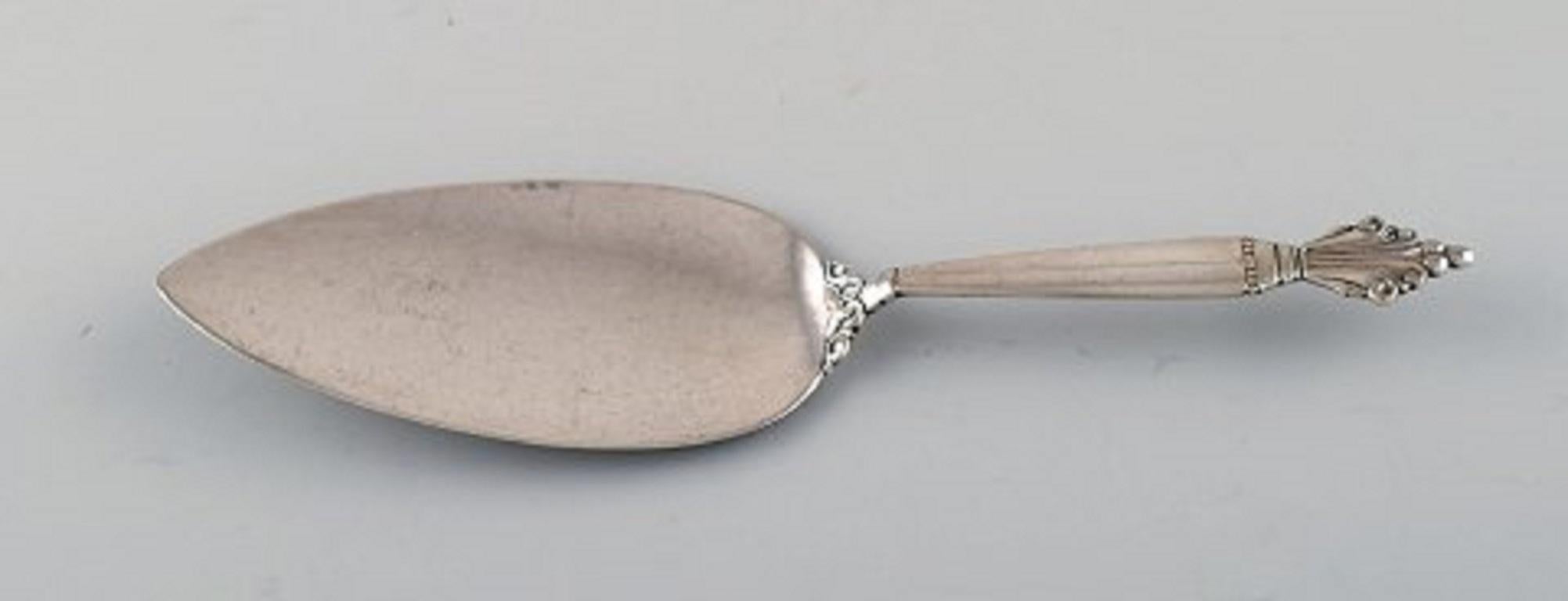 Art Deco Johan Rohde for Georg Jensen, Large and Early Acanthus Serving Spade For Sale