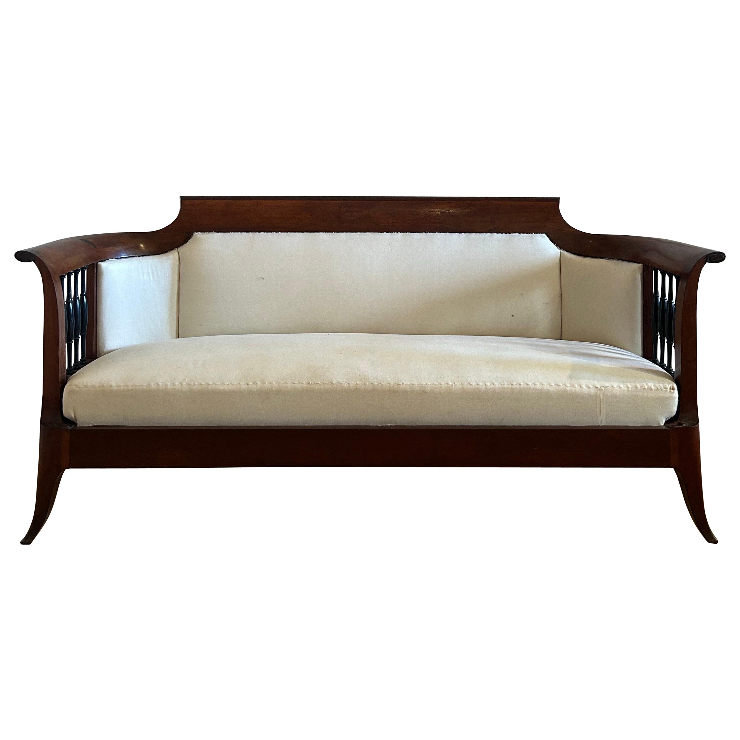 Johan Rohde Sofa aus Mahagoni und schwarz ebonisiertem Holz, Dänemark C.1910. im Angebot