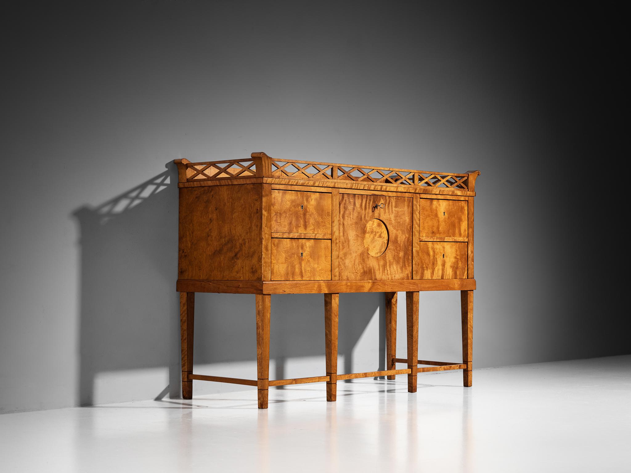 Johan Rohde Unique Sideboard in Birchwood In Good Condition For Sale In Waalwijk, NL