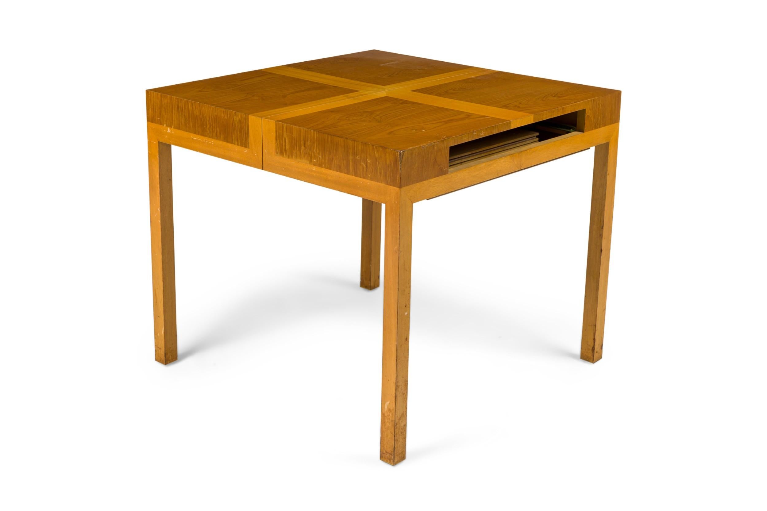 Américain Johan Tapp pour Gumps Table de jeu et de salle à manger scandinave du milieu du siècle dernier en vente