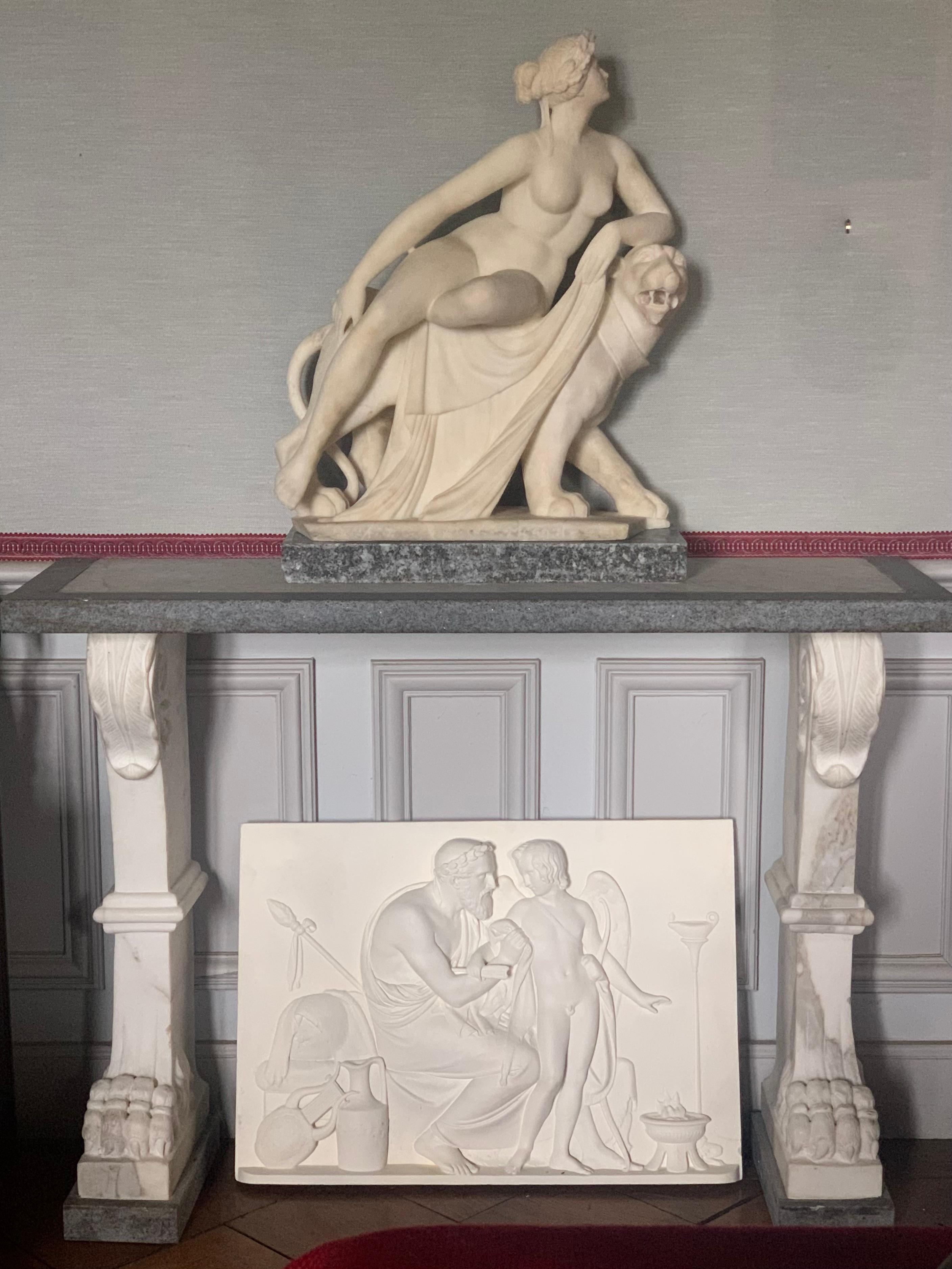 Ariane sur la panthère, statue en albâtre, d'après J. H. Dannecker, fin XIXe siècle. en vente 1