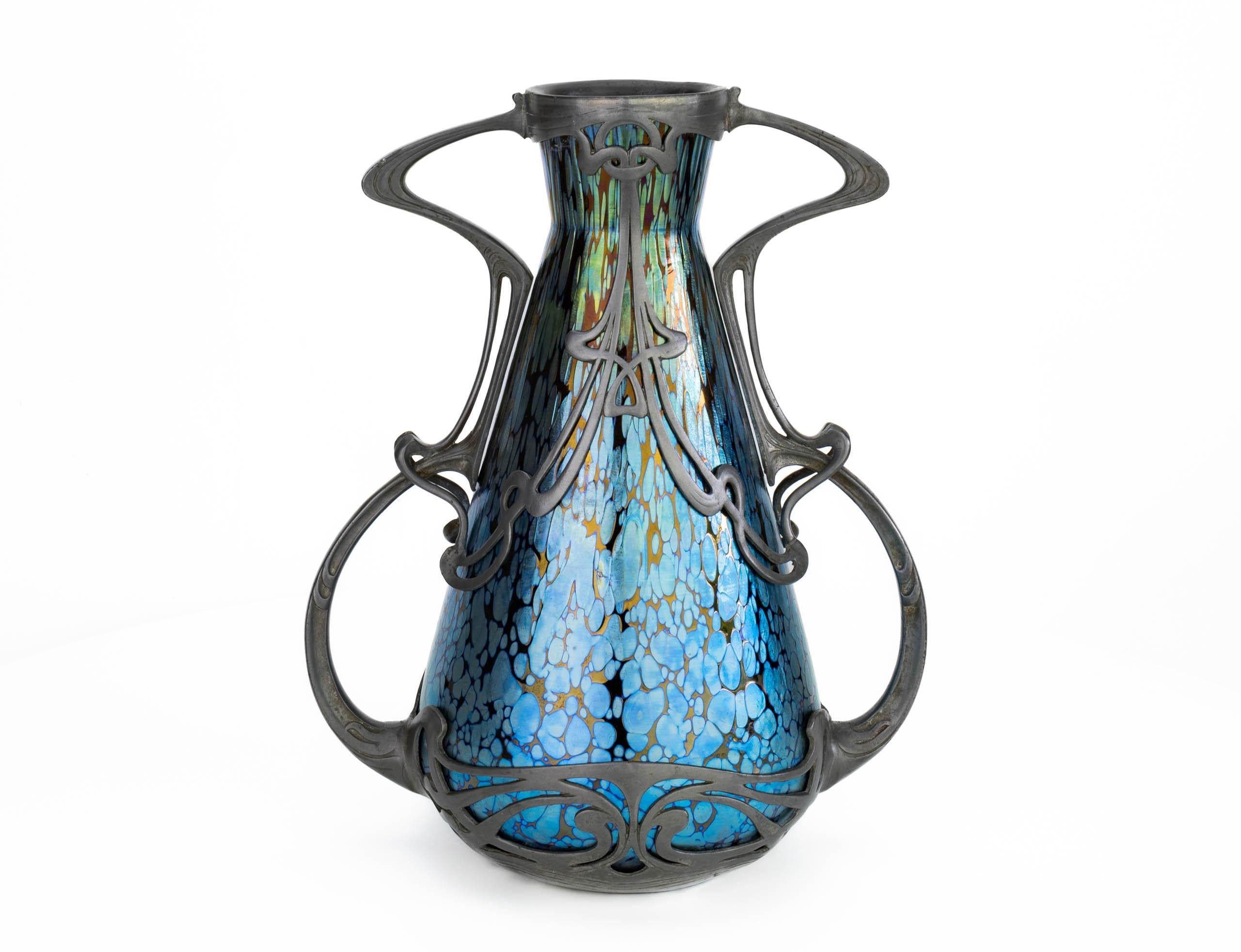 Johann Loetz Witwe - Boudon & Klähr, Paris, 1900 - Rubinpapillon (Geblasenes Glas)