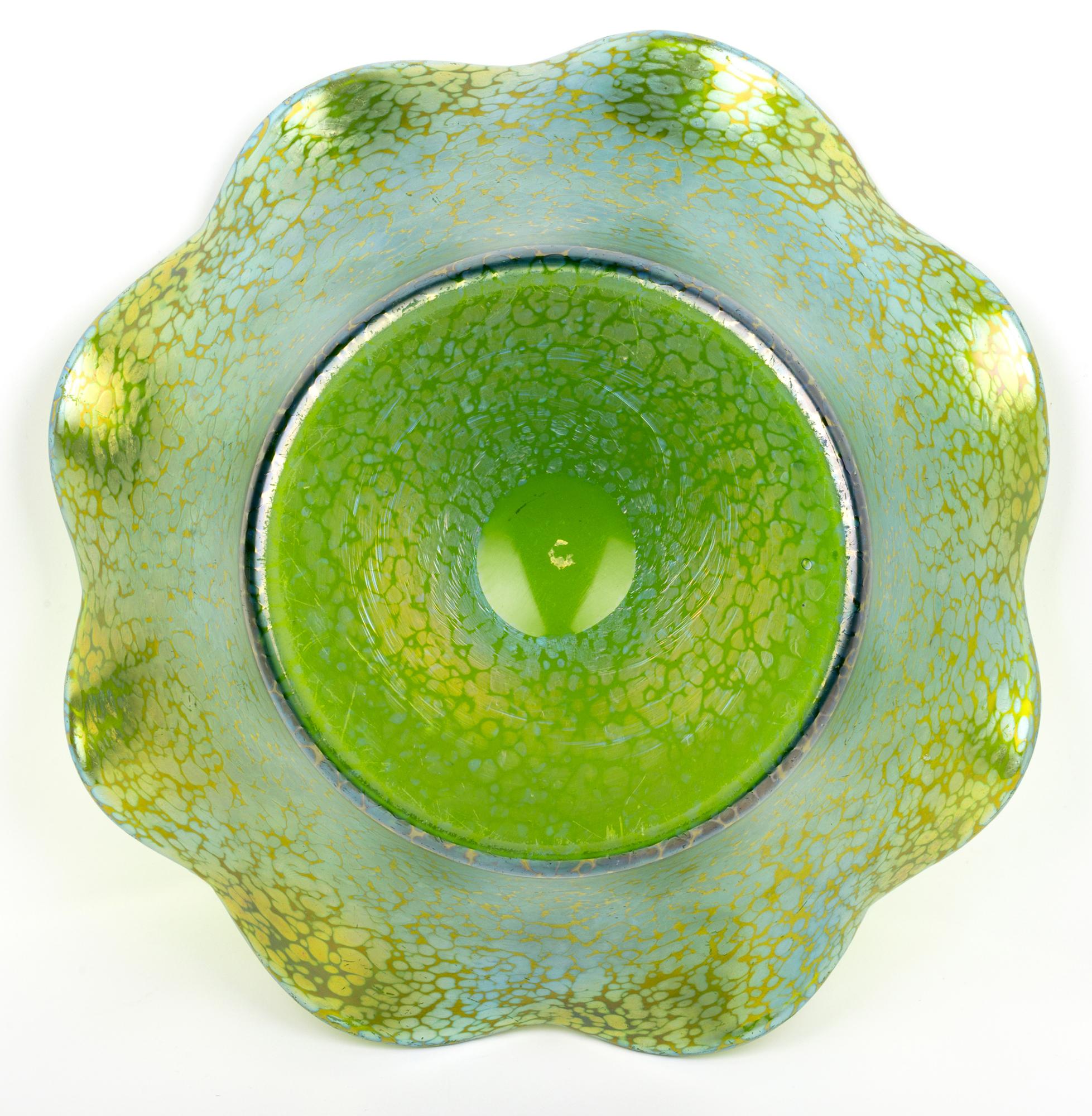Johann Loetz Witwe Green Papillon Large Iridescent art Glass Bowl For Sale 5