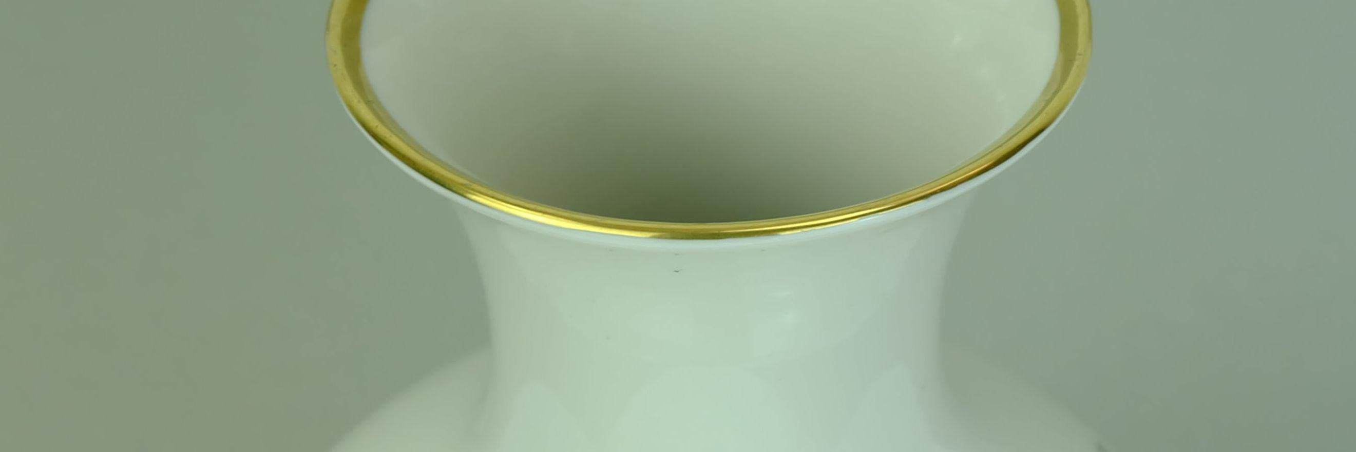 Porcelain johann seltmann mid century porcelain VASE with outstanding floral decor 1950s For Sale