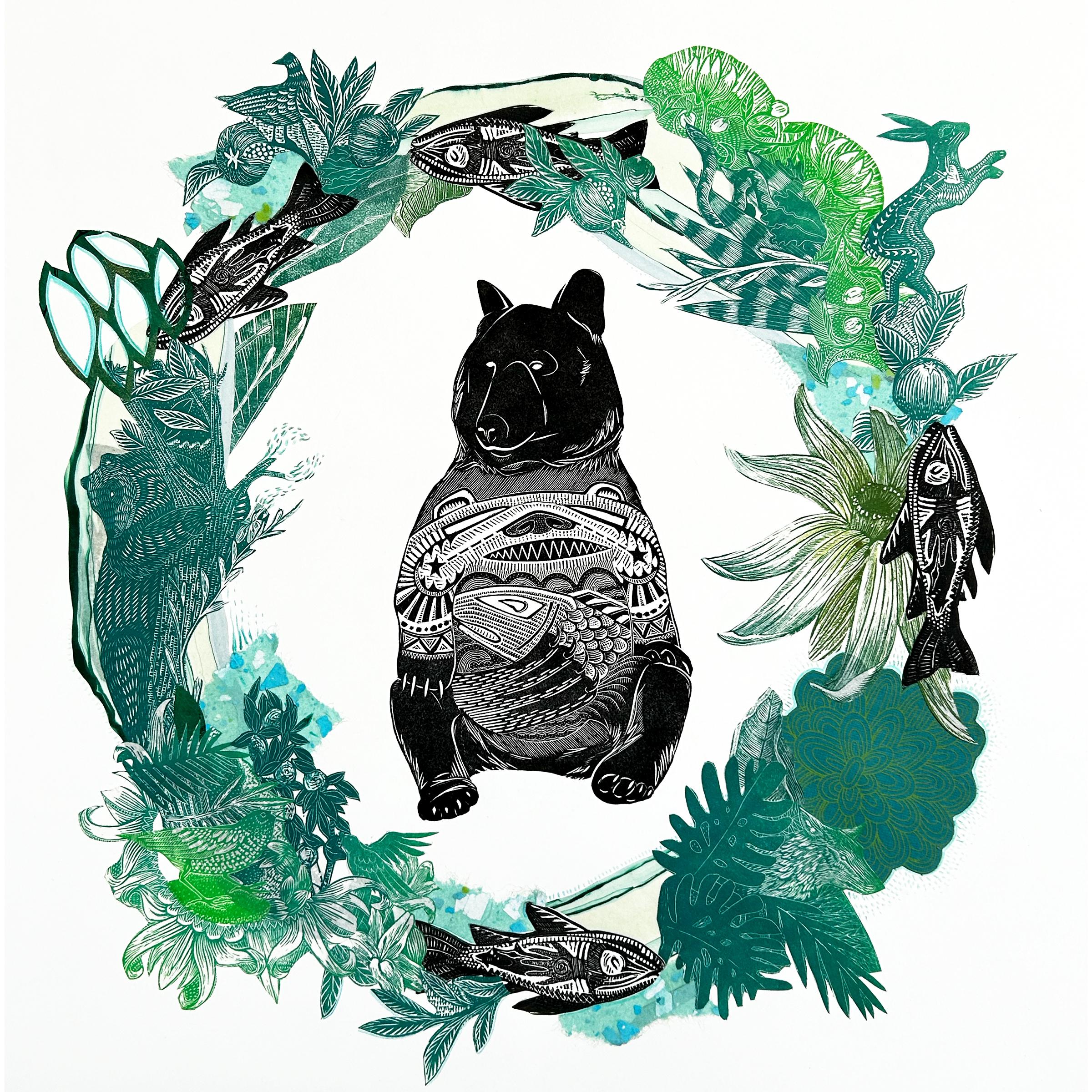 "Nature Bear Wreath" (2024), Collage, Print, Acrylic, Colored Pencil Painting - Mixed Media Art di Johanna Mueller