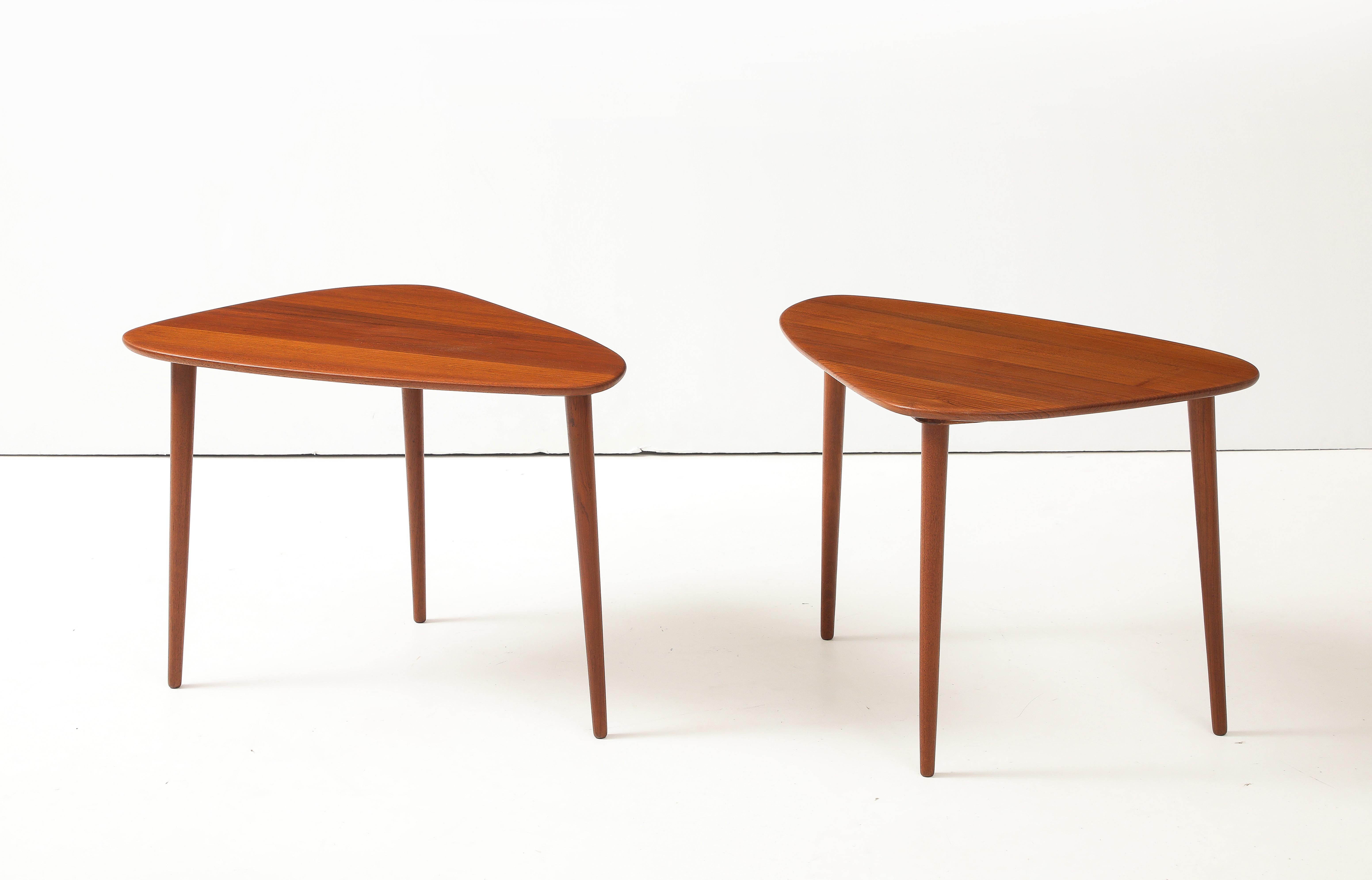Johannes Aasbjerg Triangle Beistelltische aus Teakholz im Angebot 4