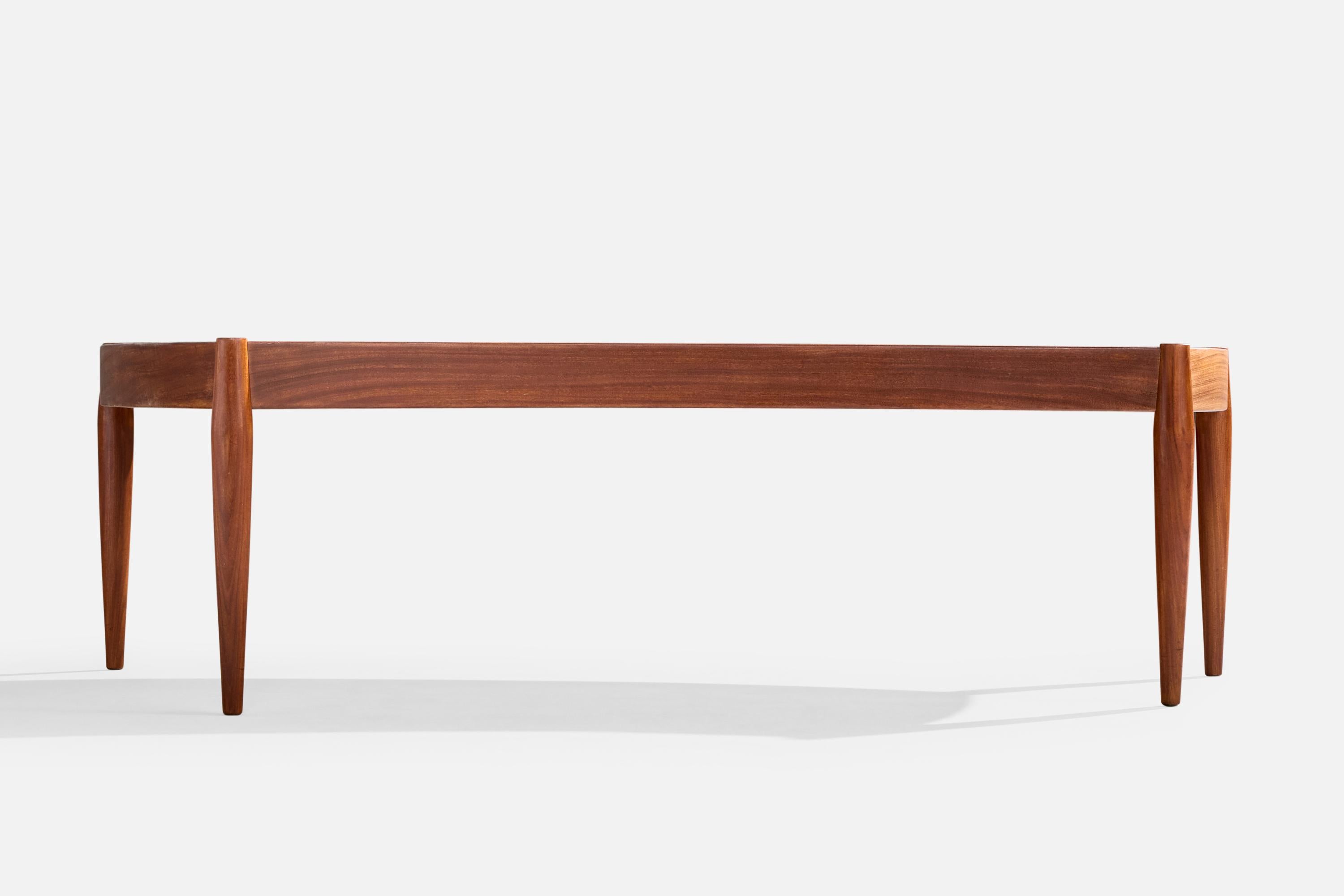Suédois Johannes Andersen Attribution, table basse, teck, Suède, années 1950 en vente