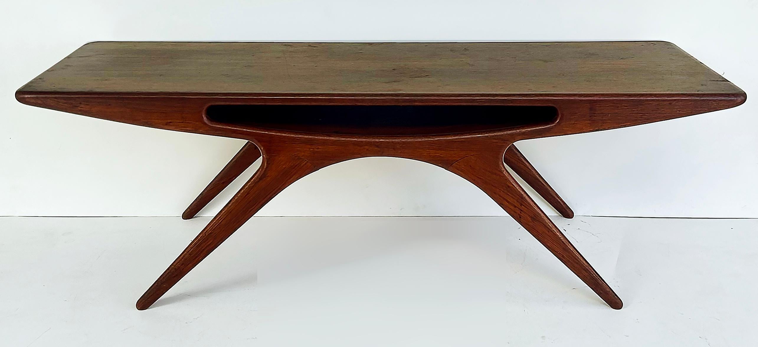 Danish Johannes Andersen CFC Silkebørg Smile Coffee Table, 1950s Denmark For Sale