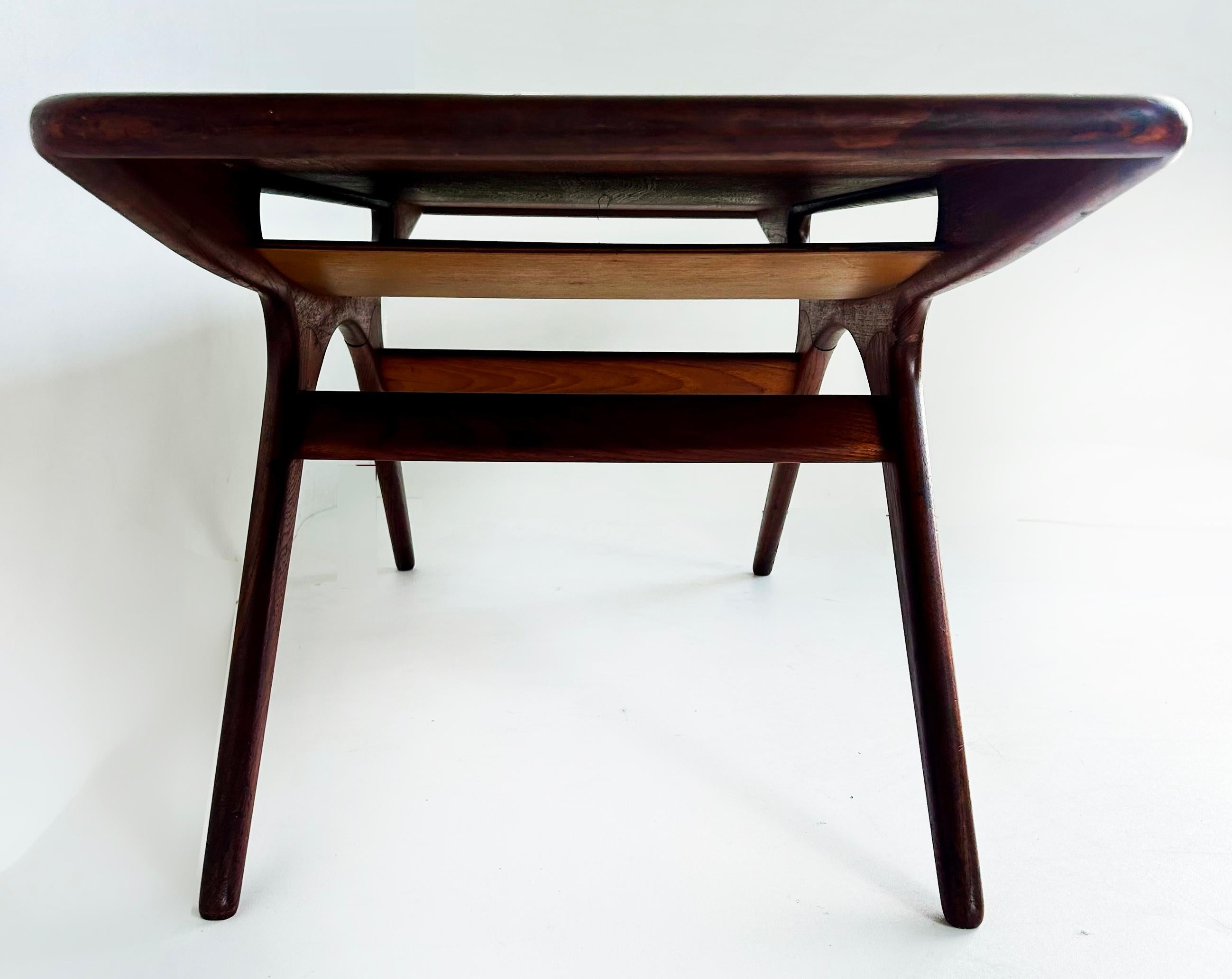 Johannes Andersen CFC Silkebørg Smile Coffee Table, 1950s Denmark For Sale 1