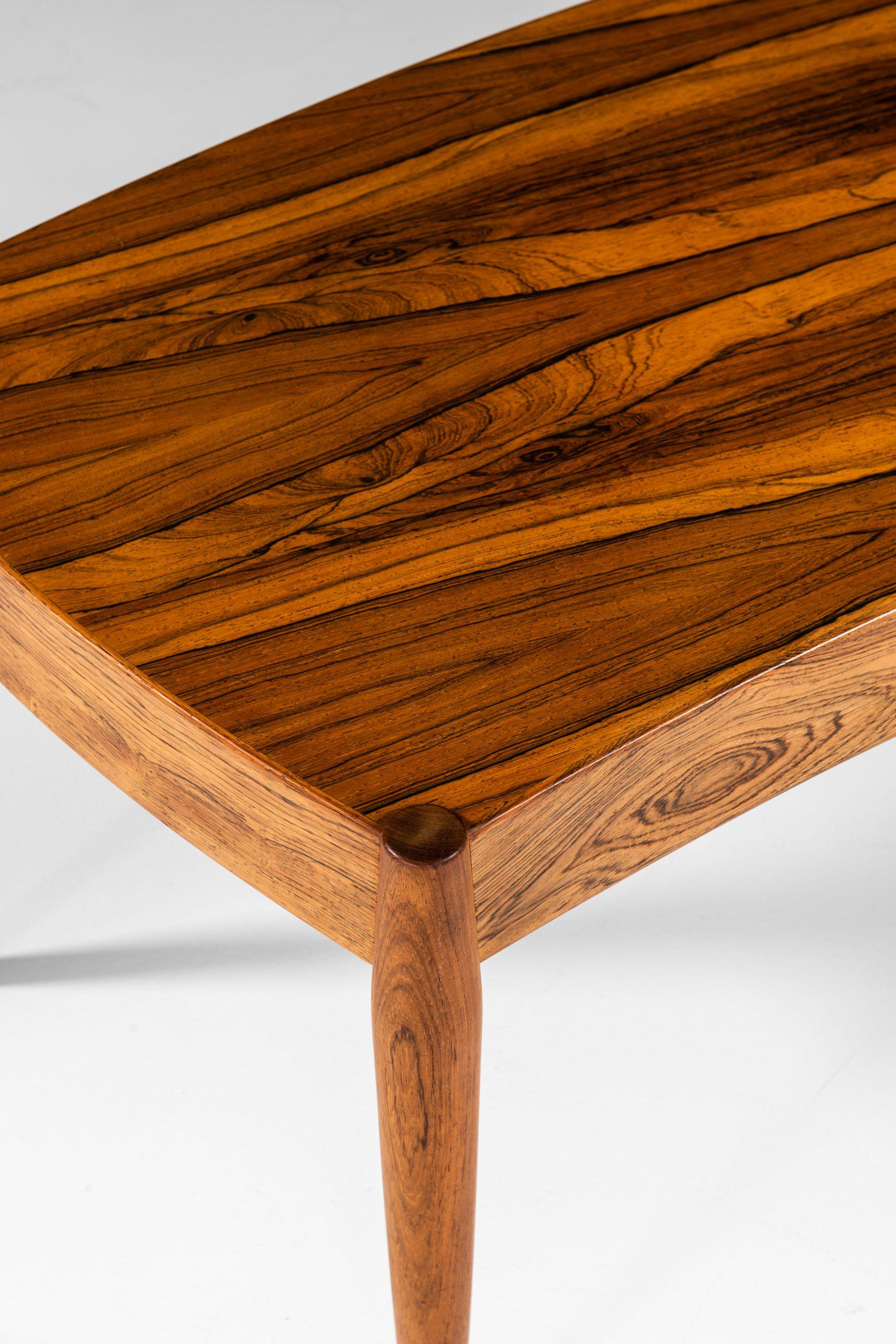 Suédois Table basse Johannes Andersen produite par Trensum en Suède en vente