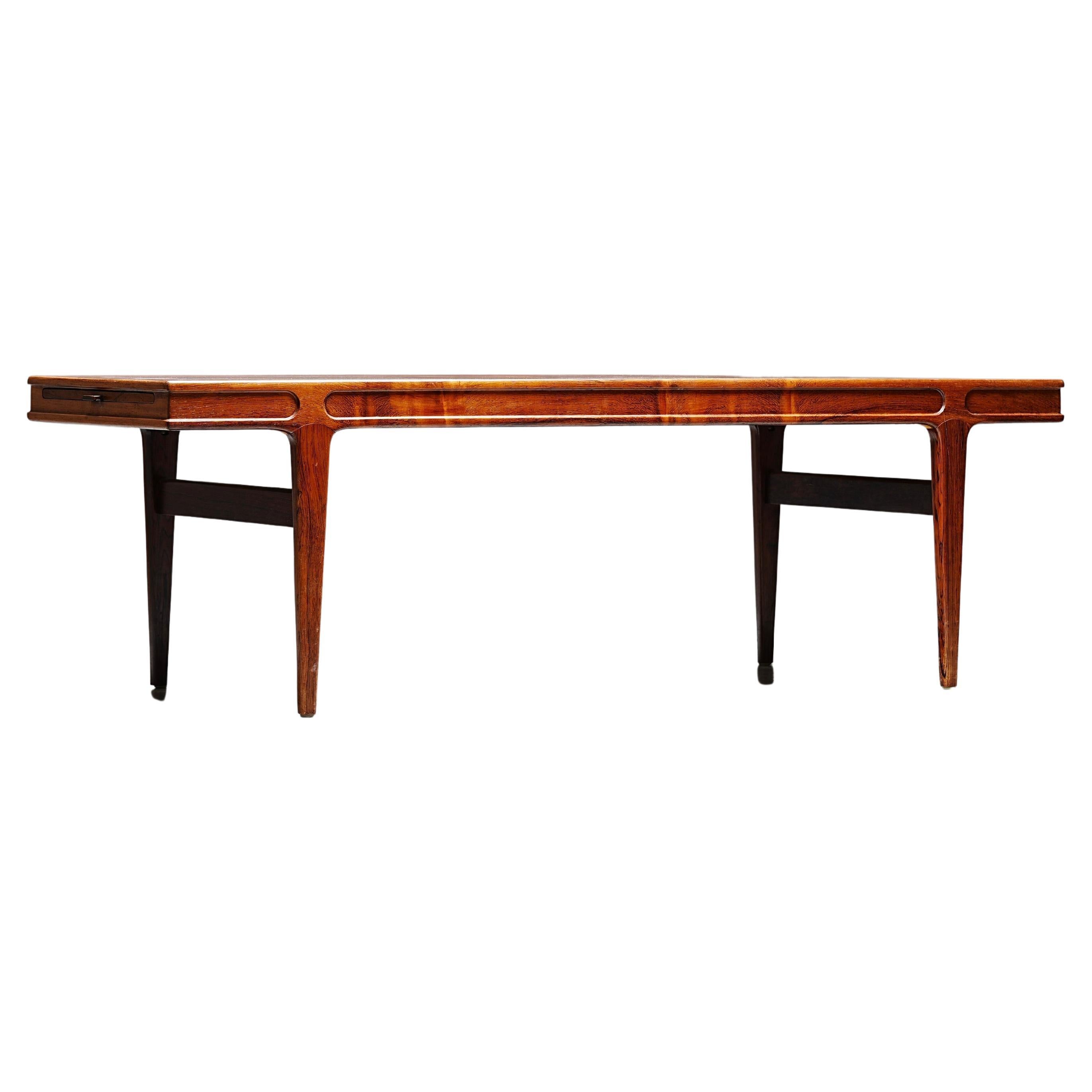 Johannes Andersen Coffeetable with extractable leaves for CFC Silkeborg, Denmark For Sale