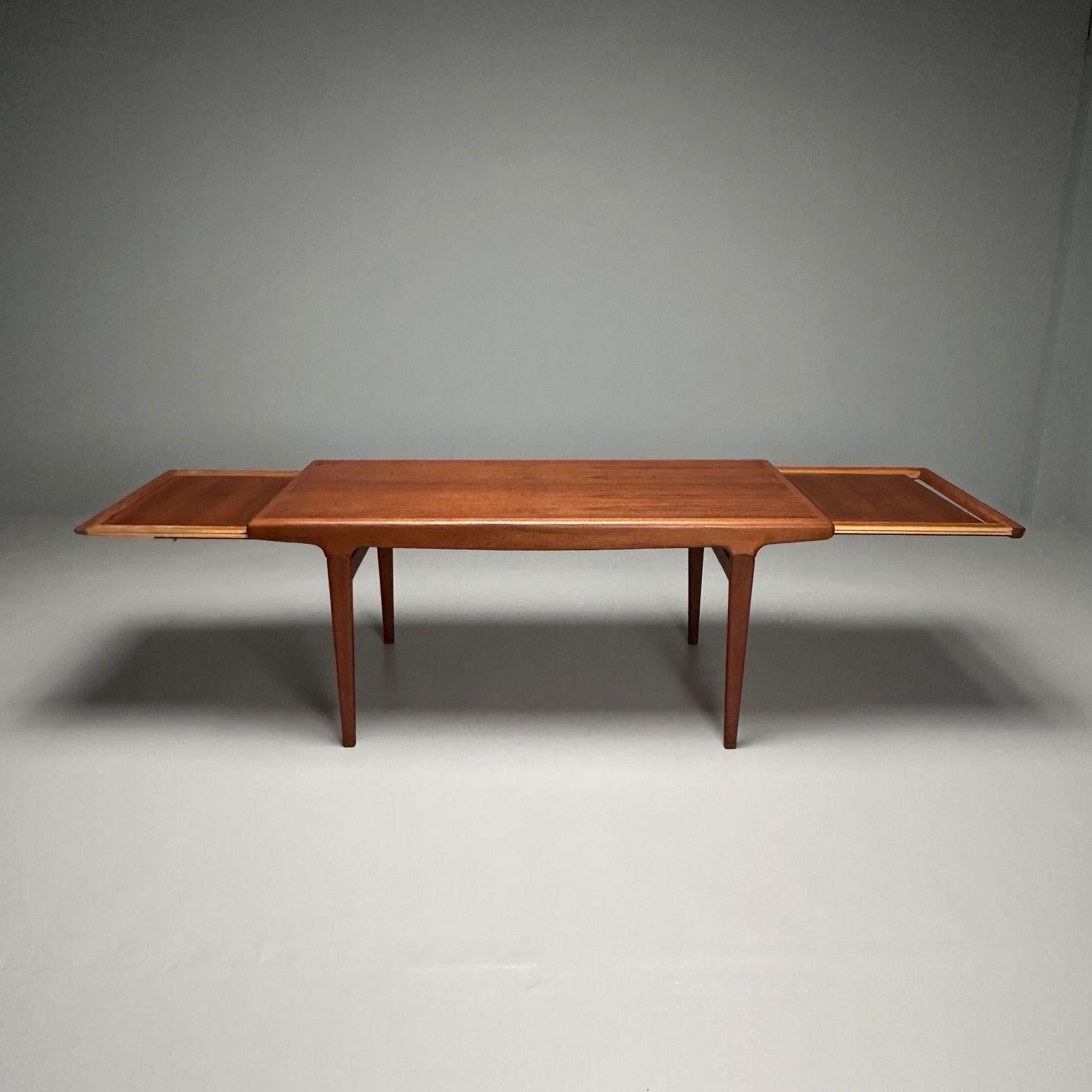 Johannes Andersen, Danish Mid-Century Modern, Dining Table, Teak, Denmark, 1960s For Sale 3