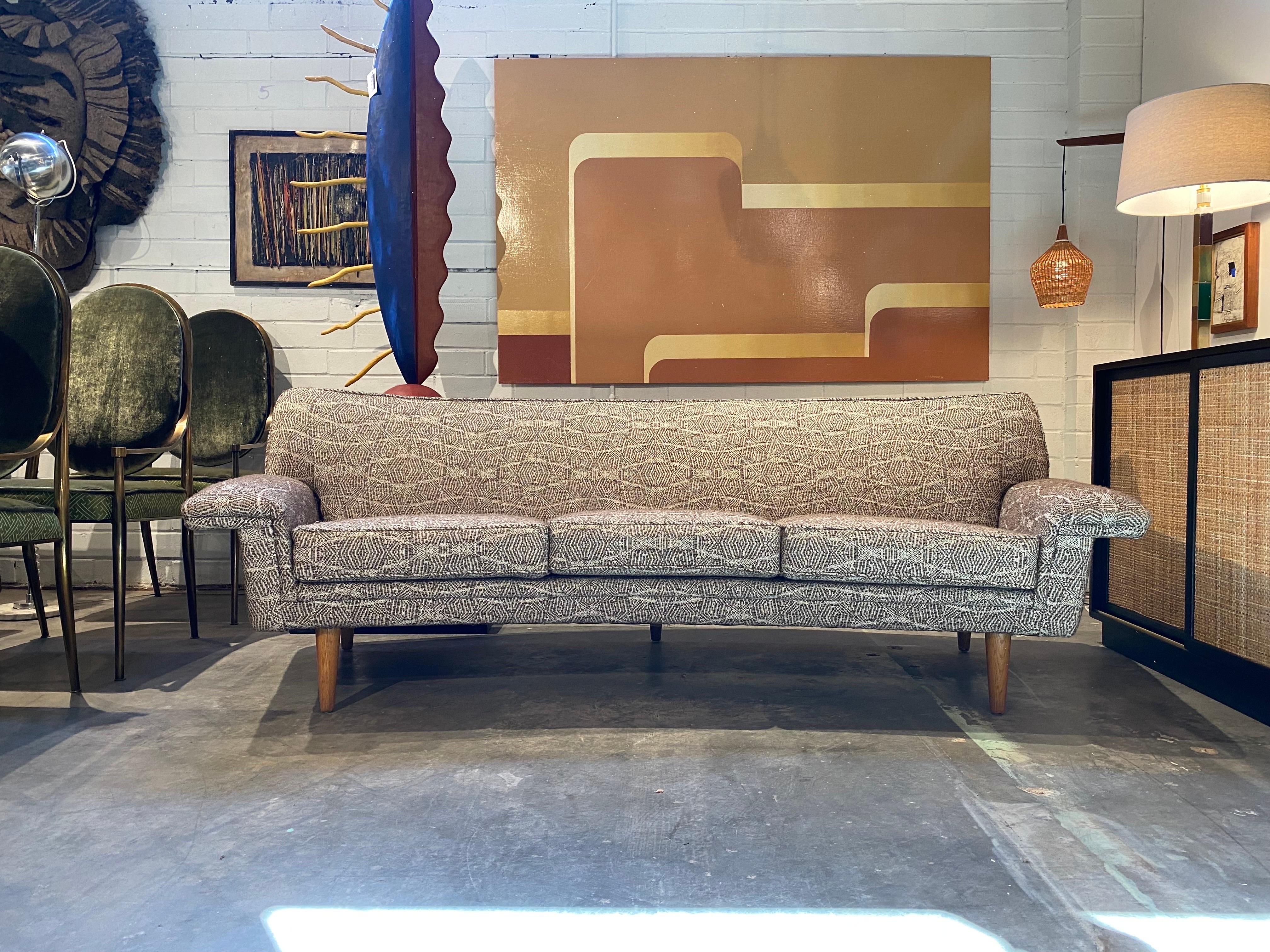 Johannes Andersen Danish Modern Curved Sofa, Trensums In Good Condition In Raleigh, NC