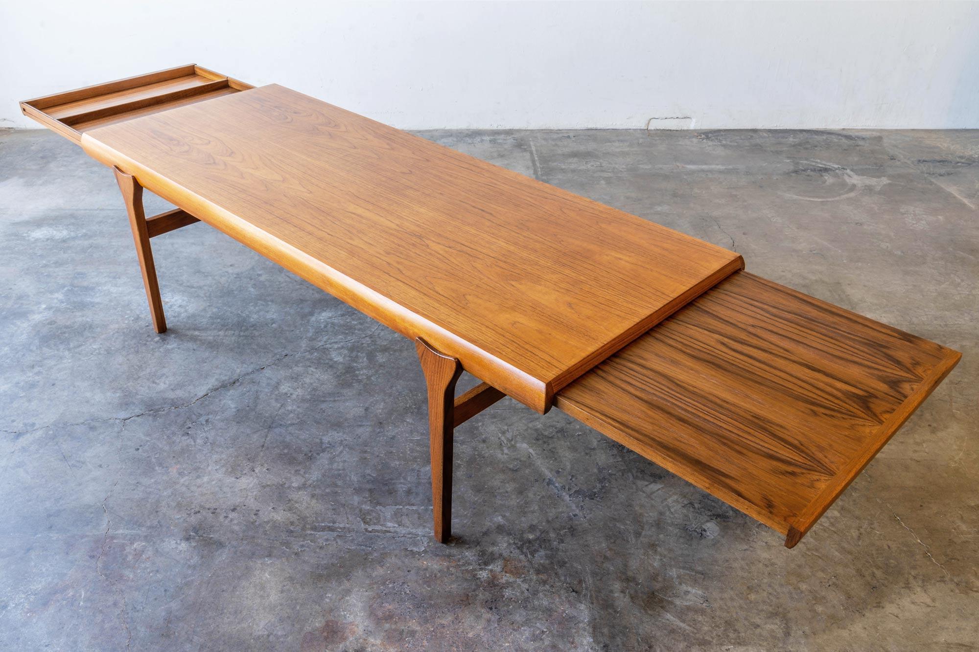 Mid-20th Century Johannes Andersen Danish Modern Expandable Teak Coffee Table For Sale