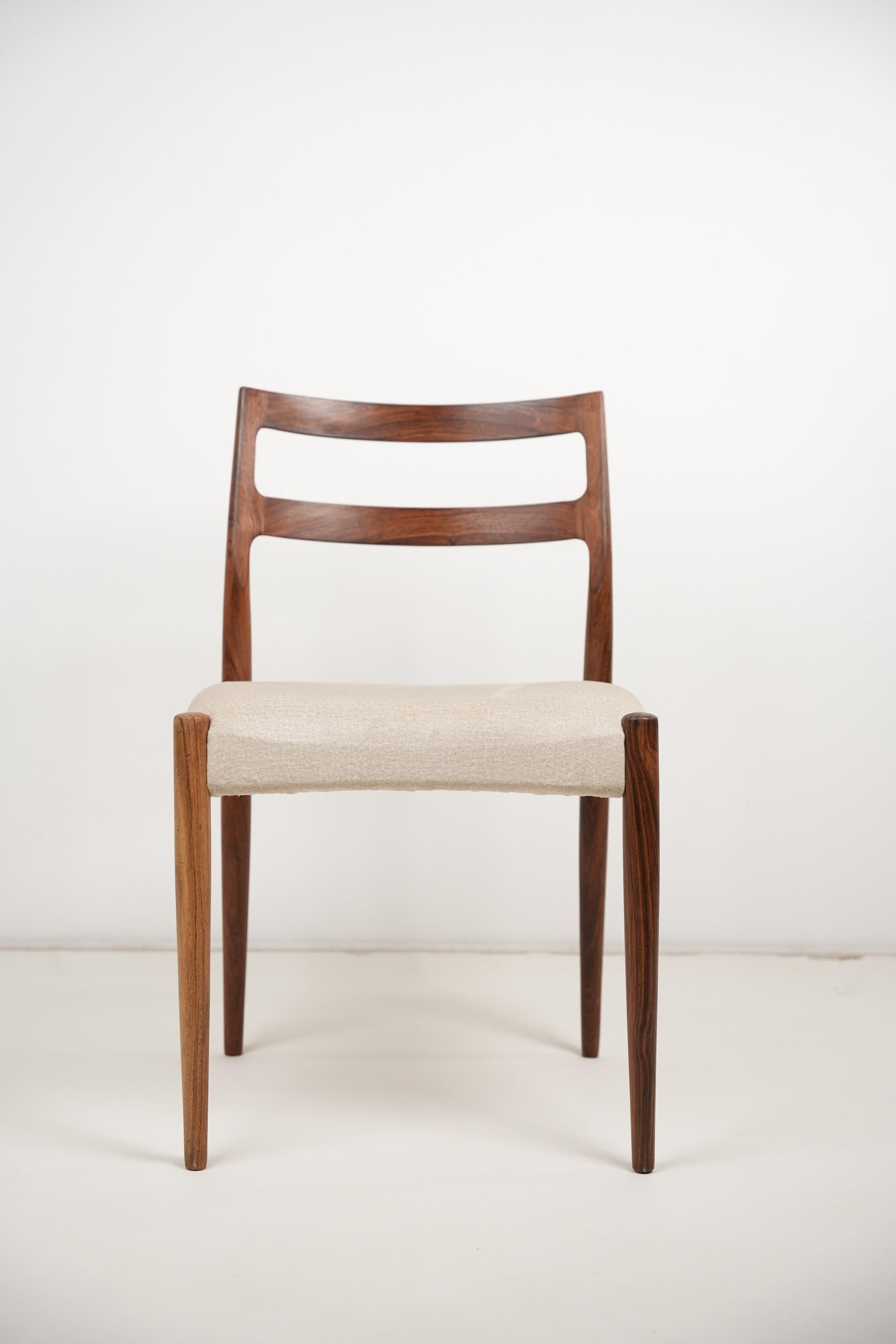 Mid-Century Modern Johannes Andersen Dining Chair for Uldum 1960s For Sale