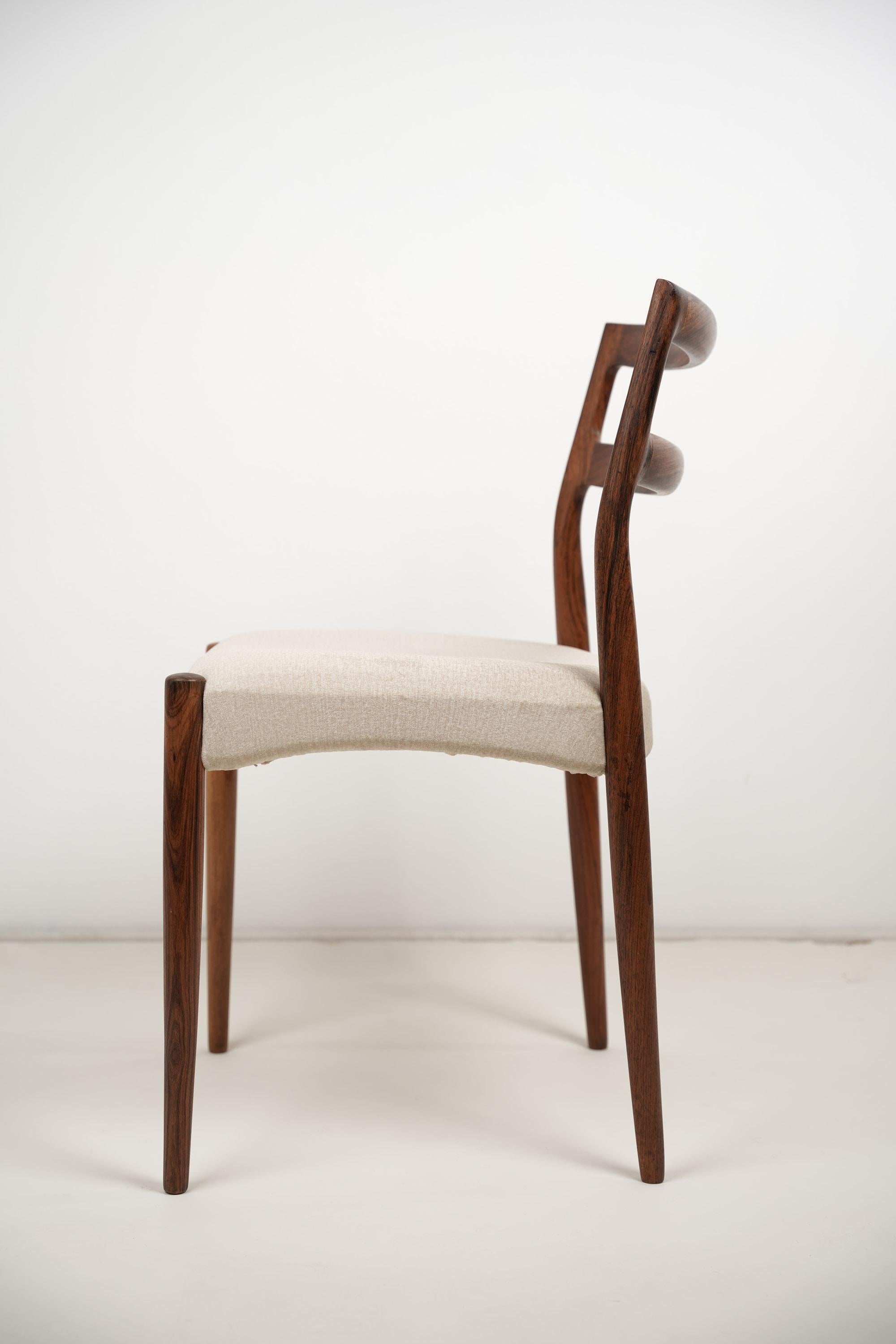 Danois Chaise de salle à manger Johannes Andersen pour Uldum des années 1960 en vente