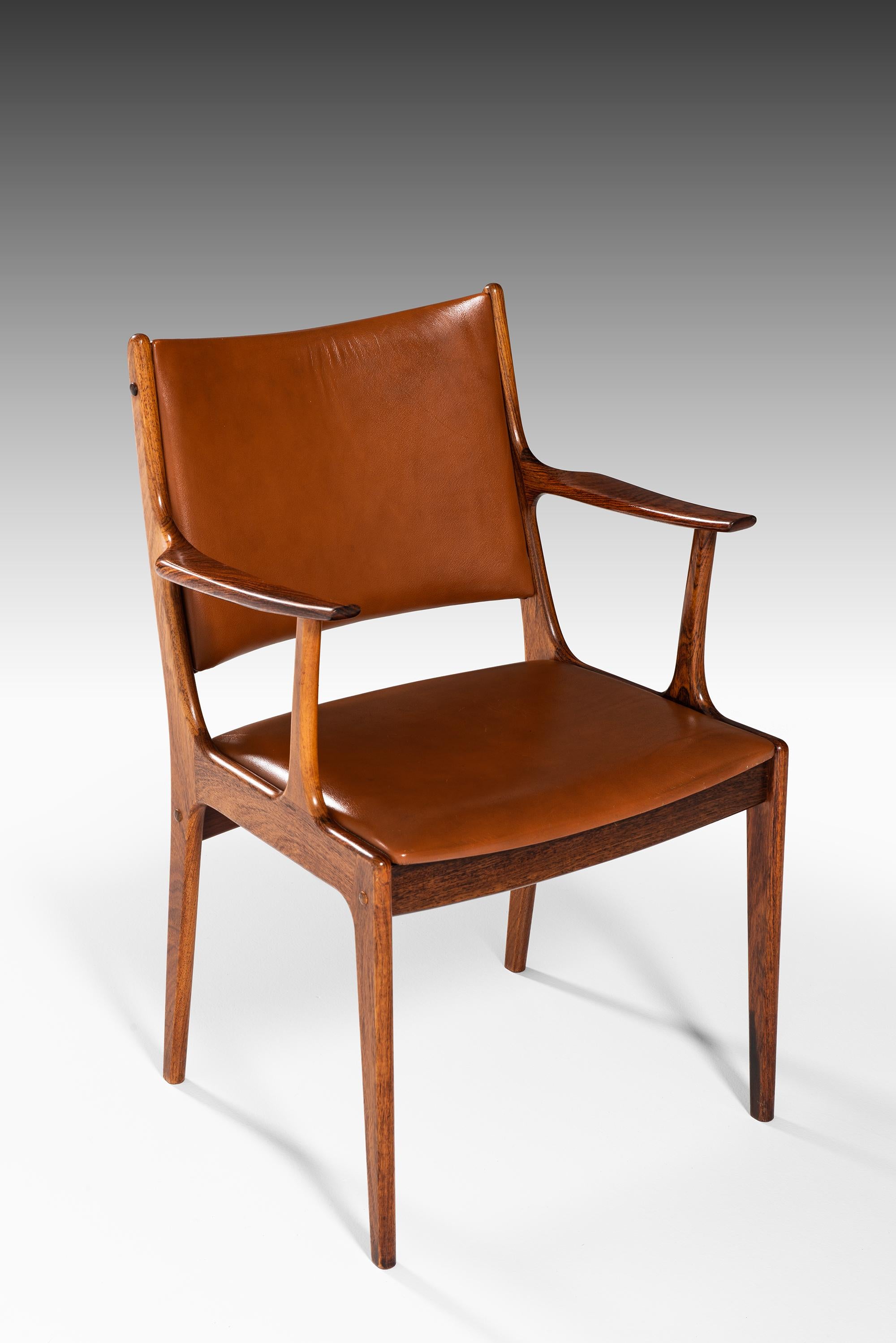 Johannes Andersen Dining Chairs / Armchairs by Uldum Møbelfabrik in Denmark 2