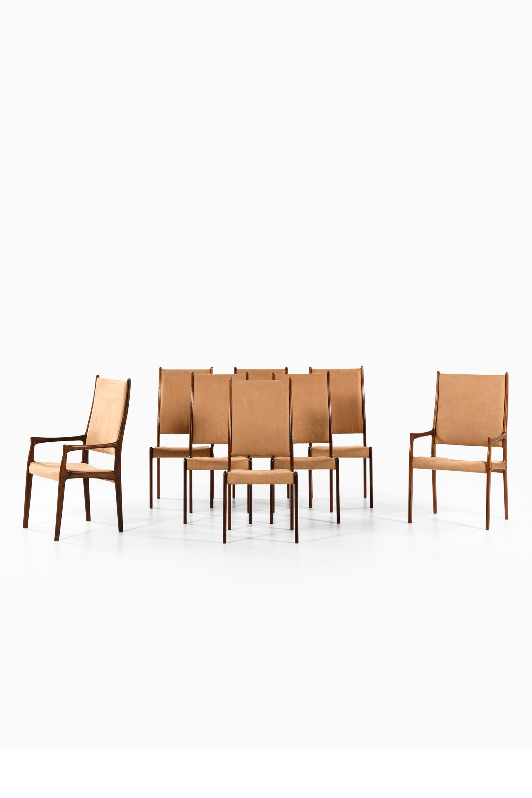 Johannes Andersen Dining Chairs Produced by Mogens Kold in Denmark For Sale 4