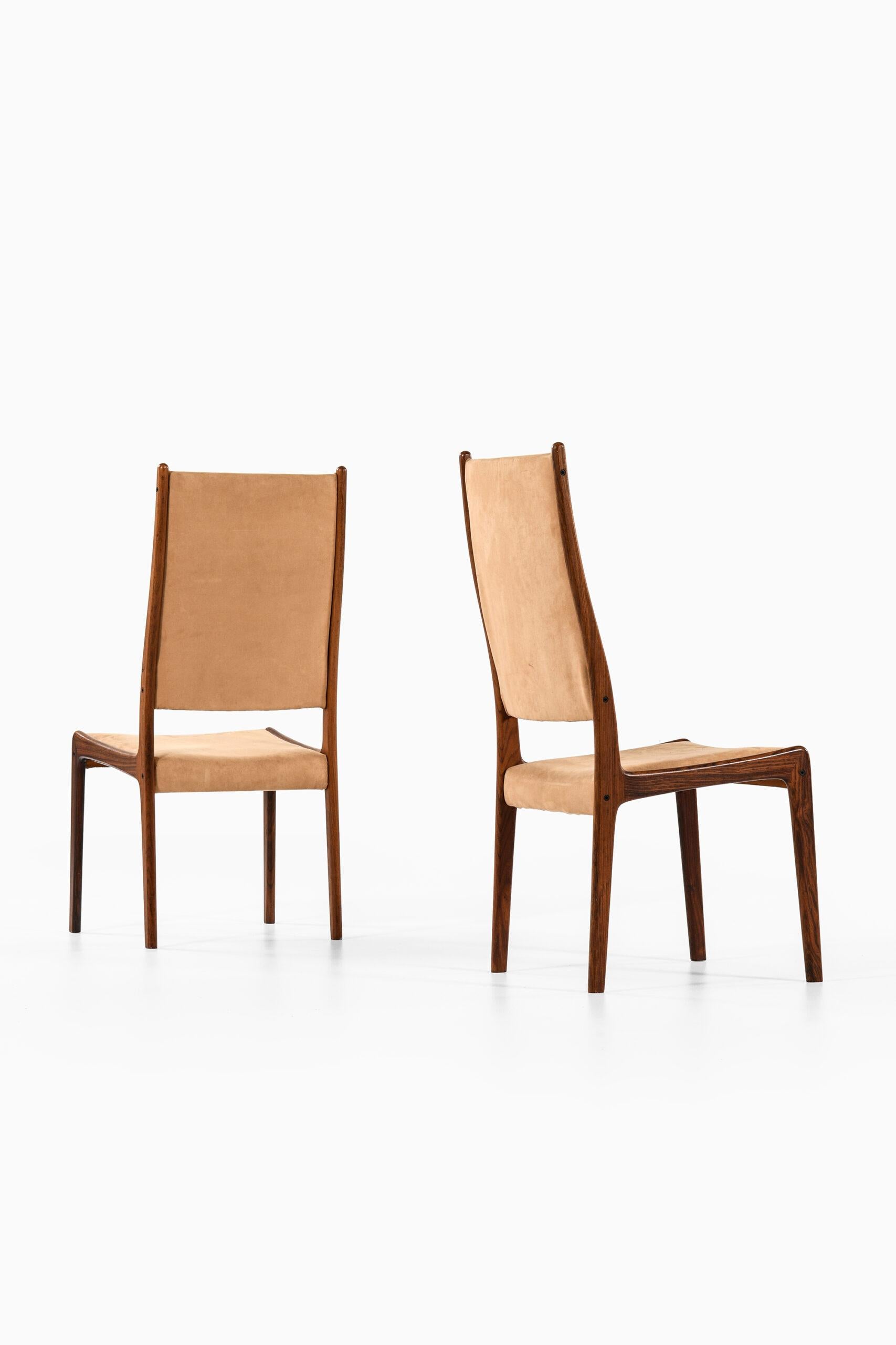 Danish Johannes Andersen Dining Chairs Produced by Mogens Kold in Denmark For Sale