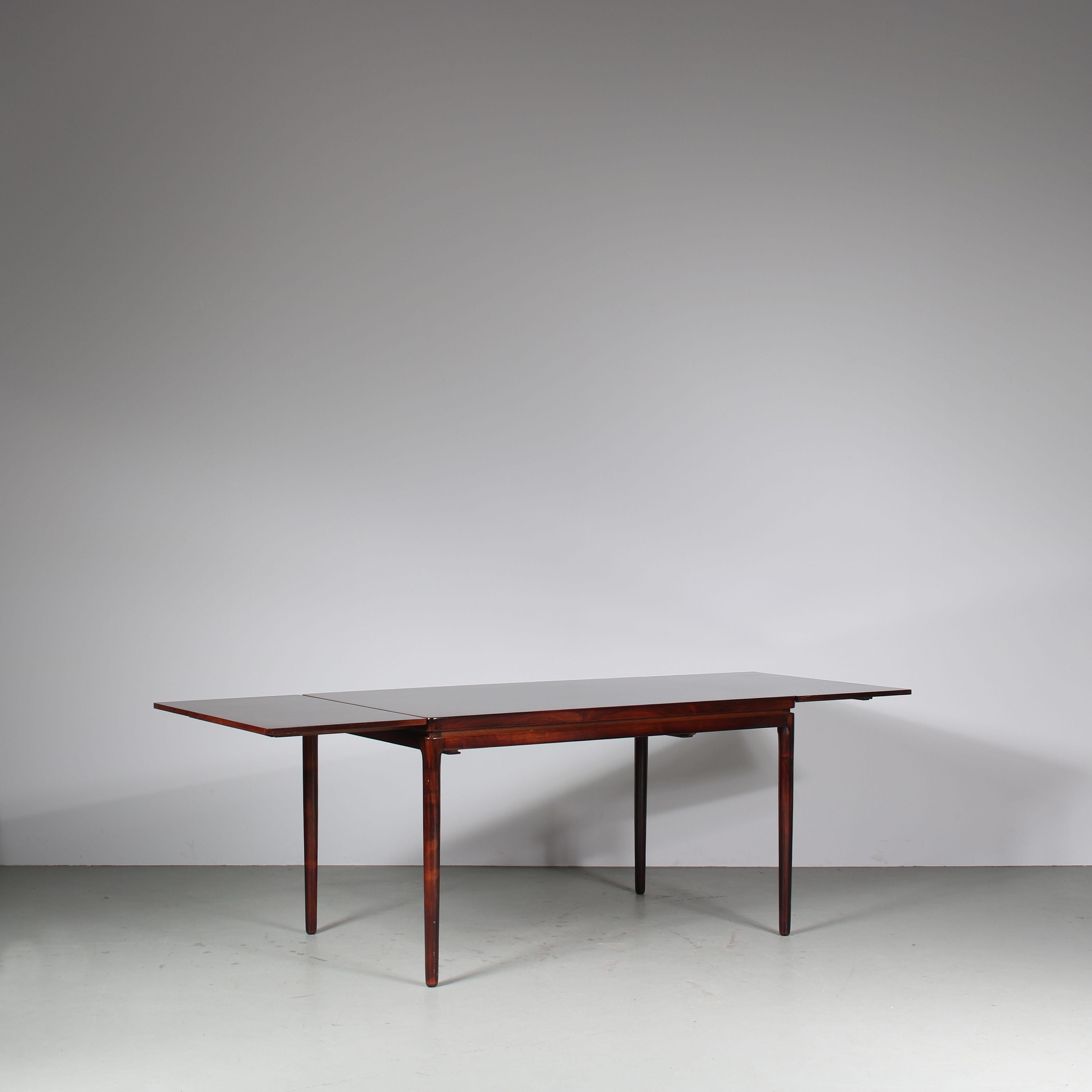 Johannes Andersen Dining Table for Christian Linneberg, Denmark 1960 5