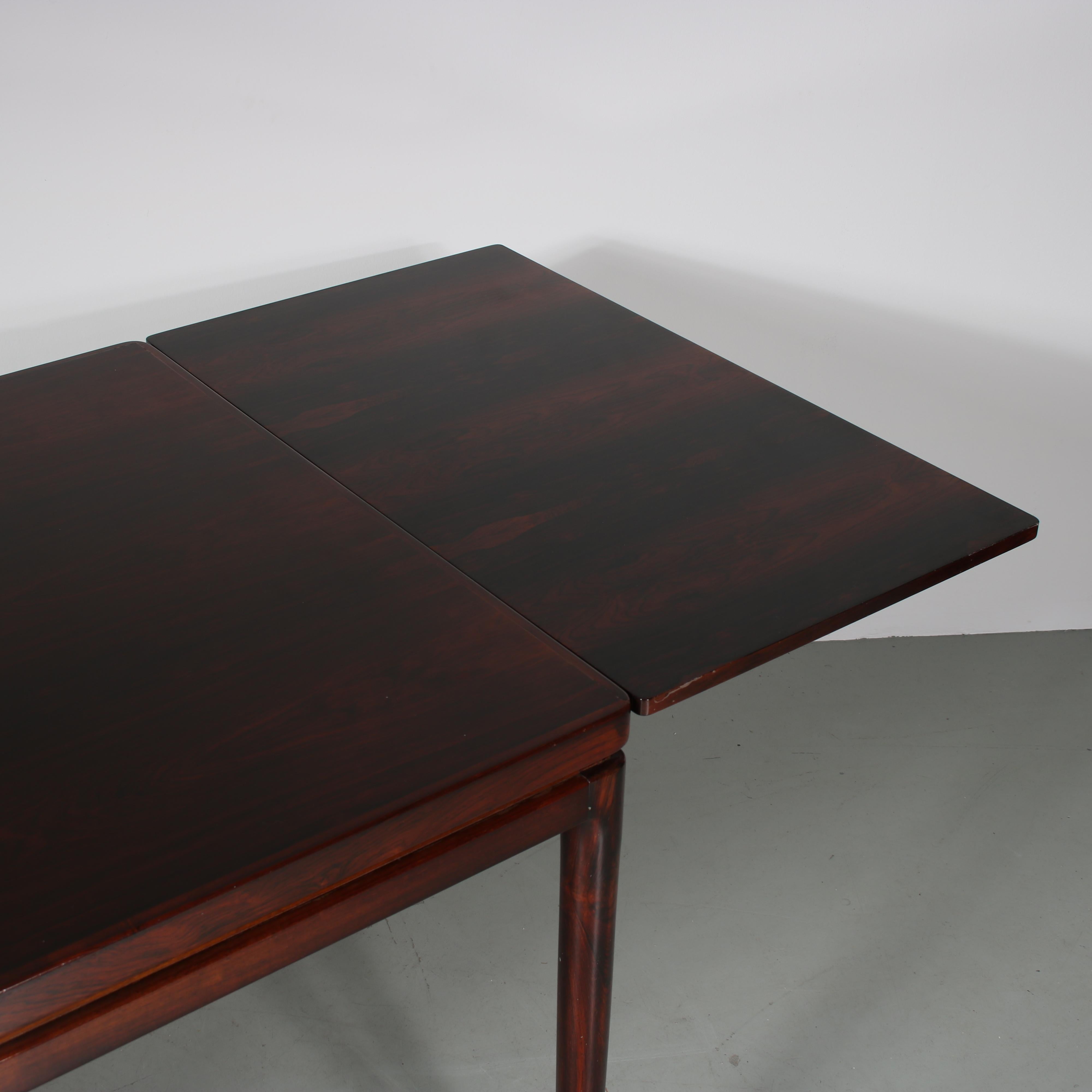 Johannes Andersen Dining Table for Christian Linneberg, Denmark 1960 8
