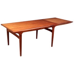 Johannes Andersen, Dining Table, Teak, Rosewood