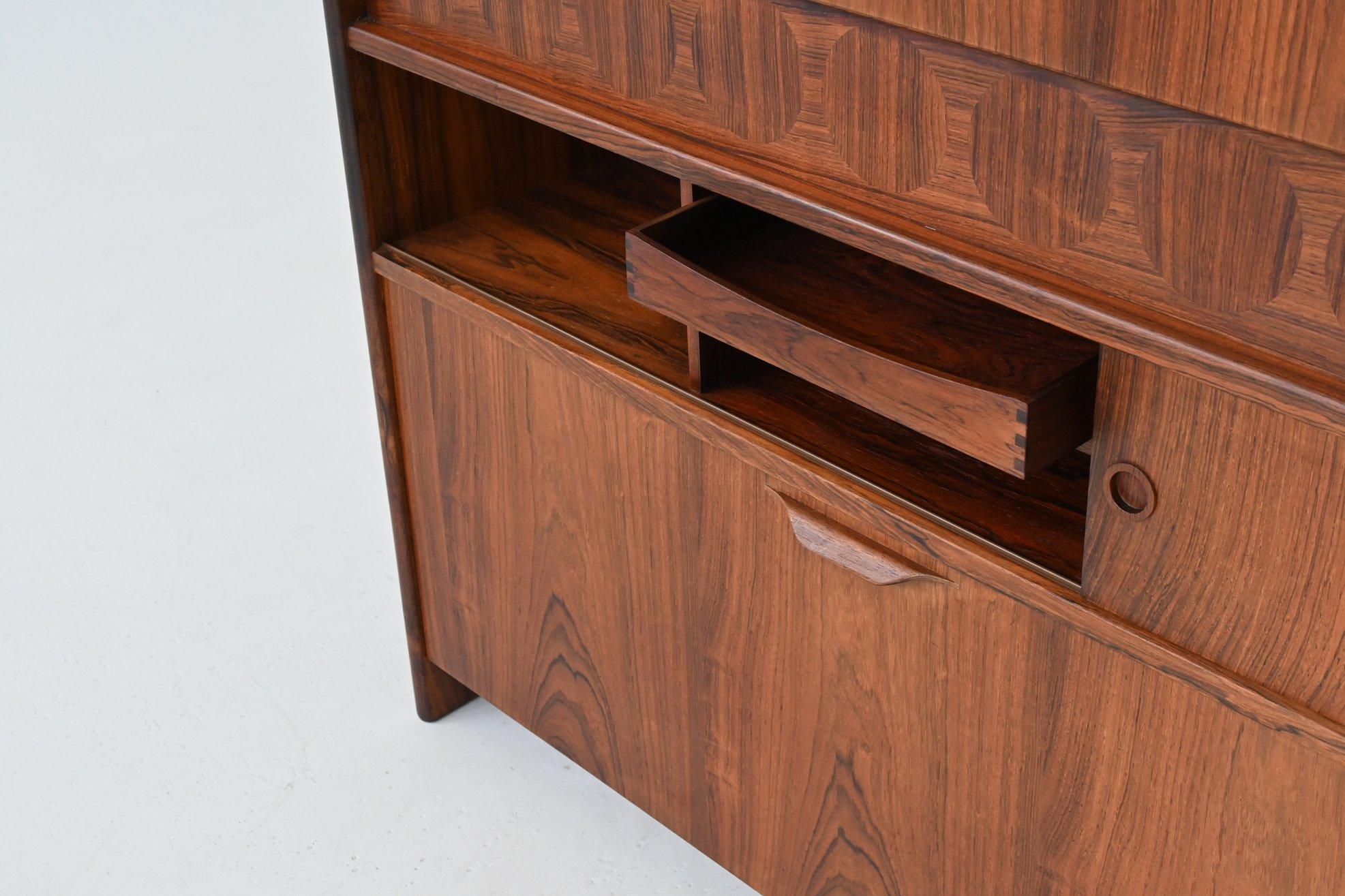 Johannes Andersen dry bar and Erik Buch stools rosewood Denmark 1960 For Sale 4