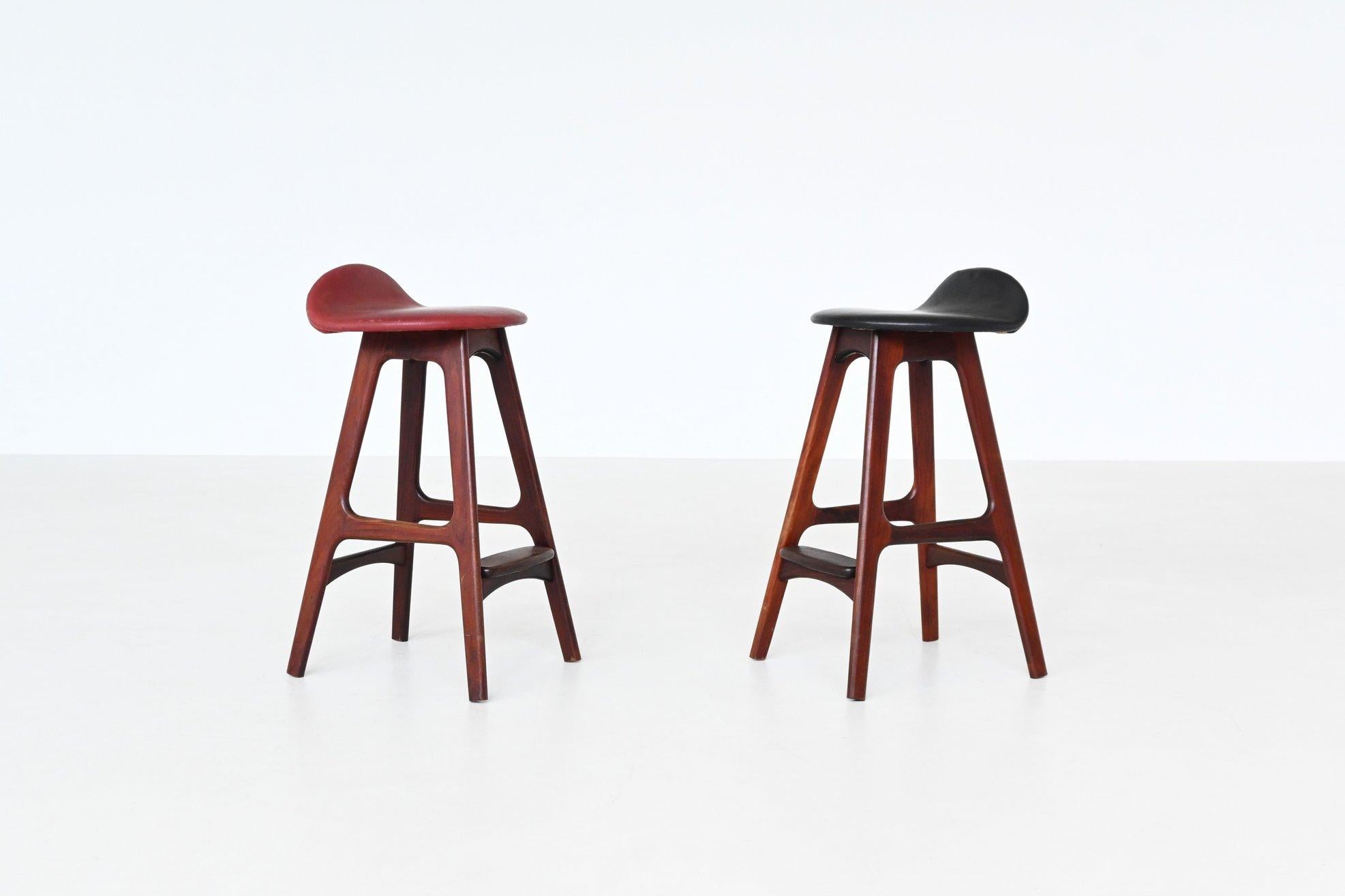 Johannes Andersen dry bar and Erik Buch stools rosewood Denmark 1960 For Sale 9