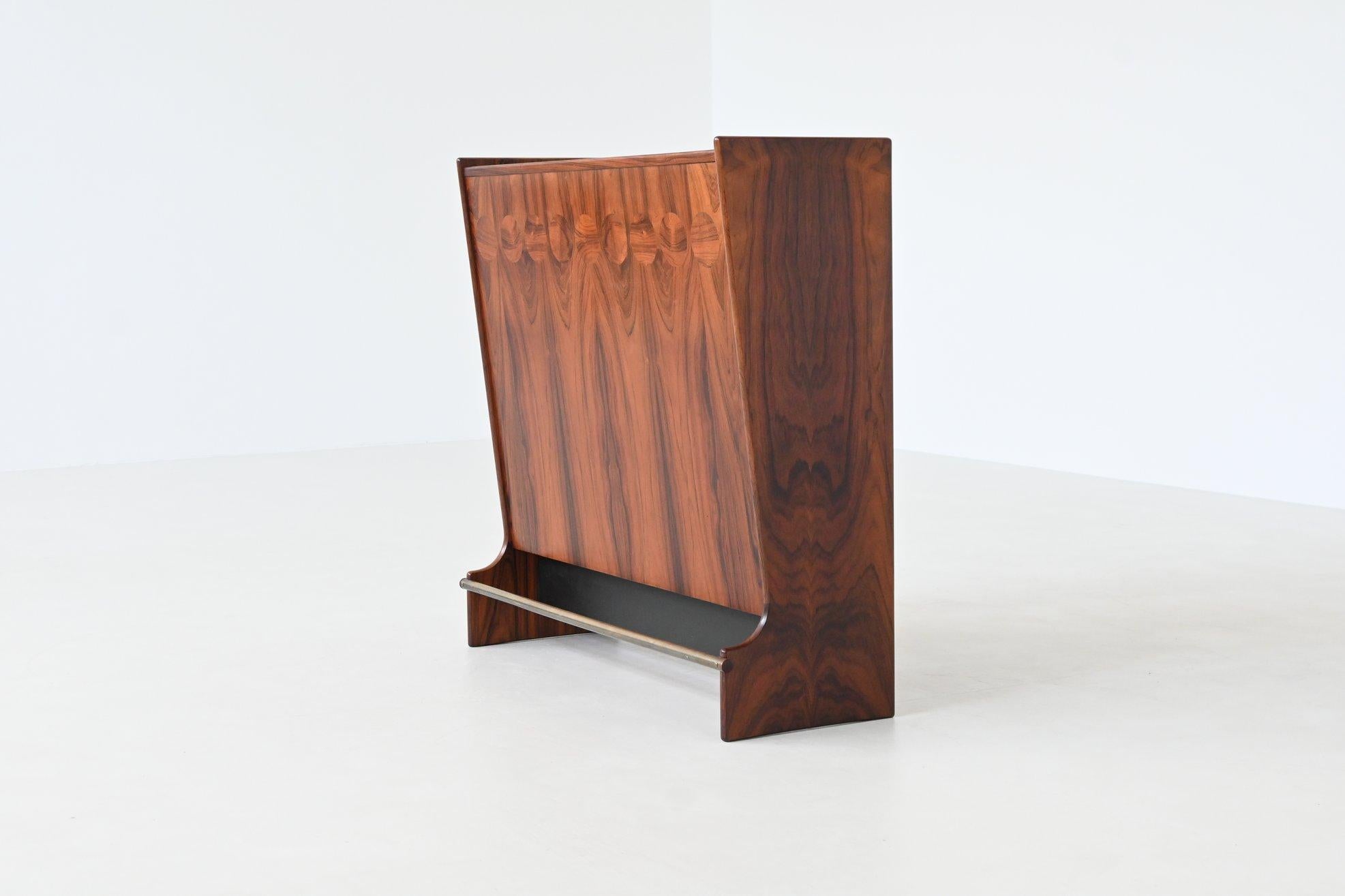 Johannes Andersen dry bar and Erik Buch stools rosewood Denmark 1960 In Good Condition For Sale In Etten-Leur, NL