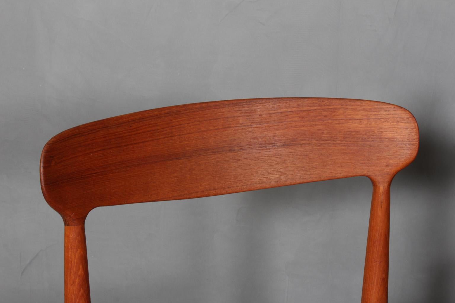 Johannes Andersen Eight Dining Chairs 1