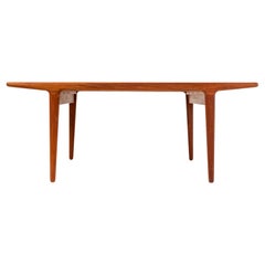 Retro Johannes Andersen Extendable Dining Table in Teak