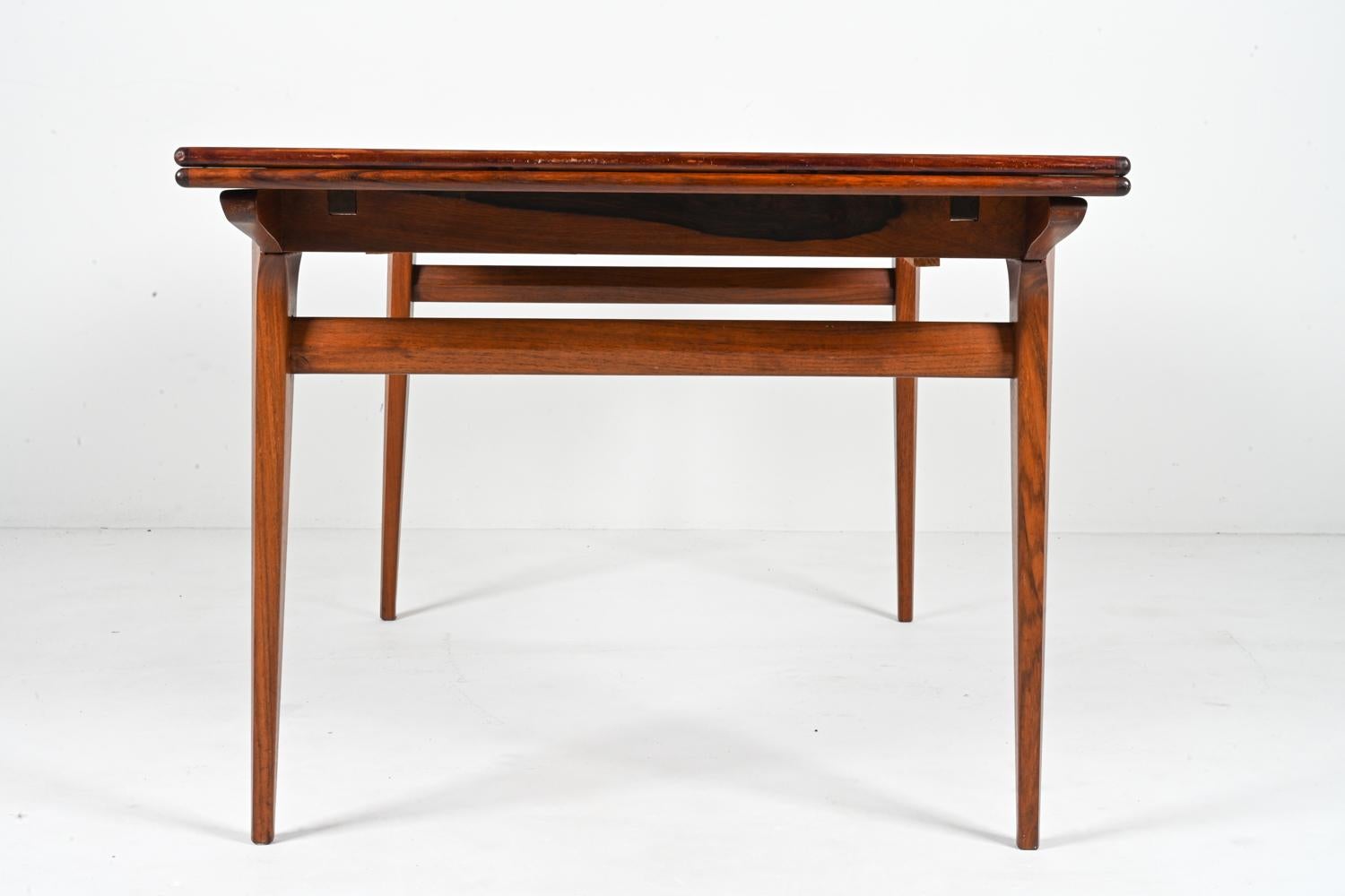 Johannes Andersen Extension table in Mahogany For Sale 6