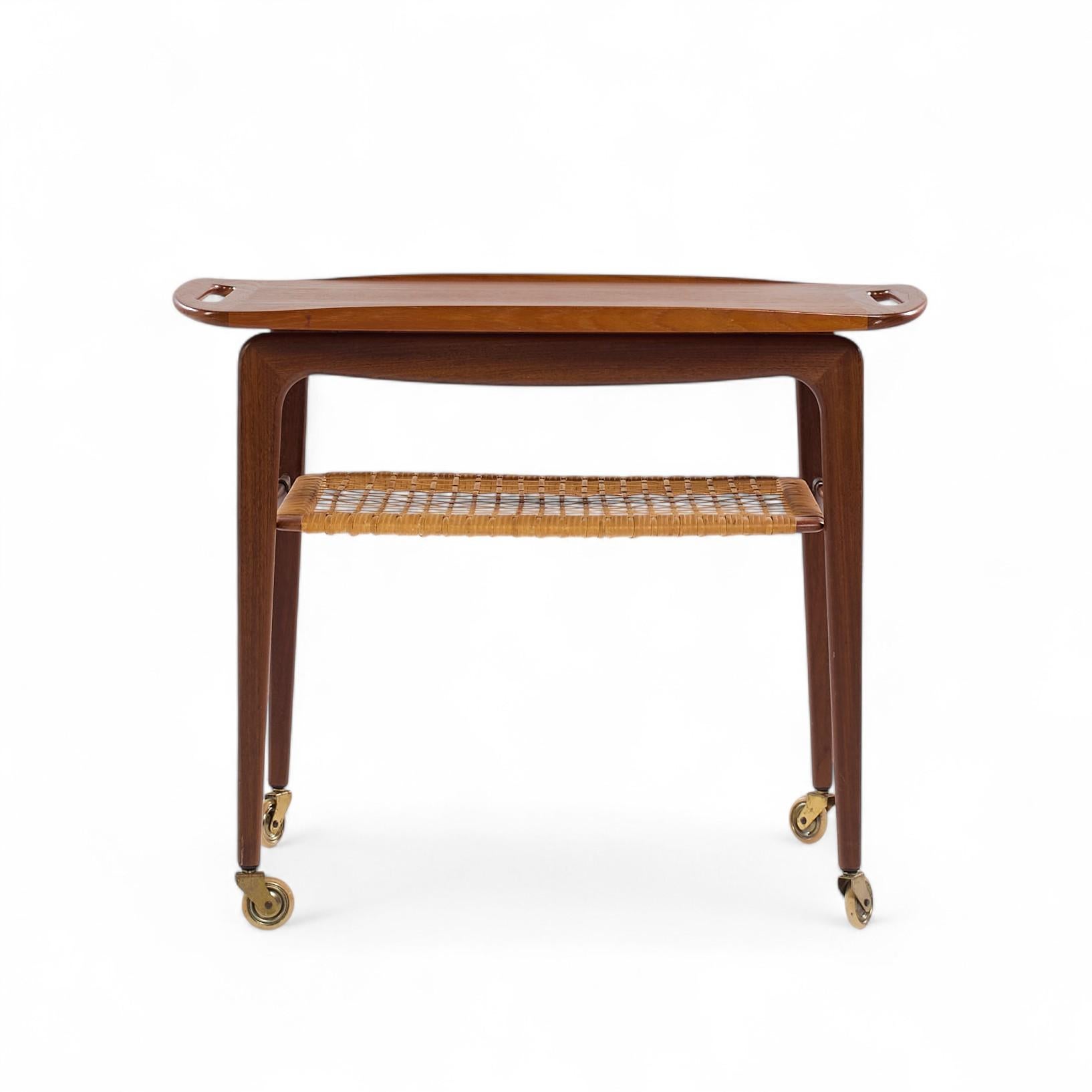Johannes Andersen for CFC Silkeborg Mid Century Danish Teak Bar Serving Cart For Sale 2