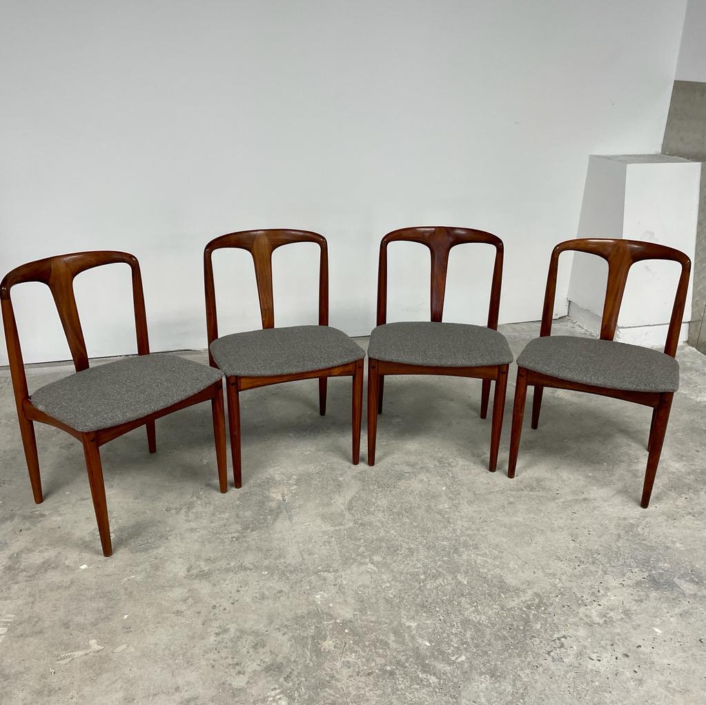 Mid-Century Modern Johannes Andersen for Uldum Møbelfabrik Dining Chairs For Sale