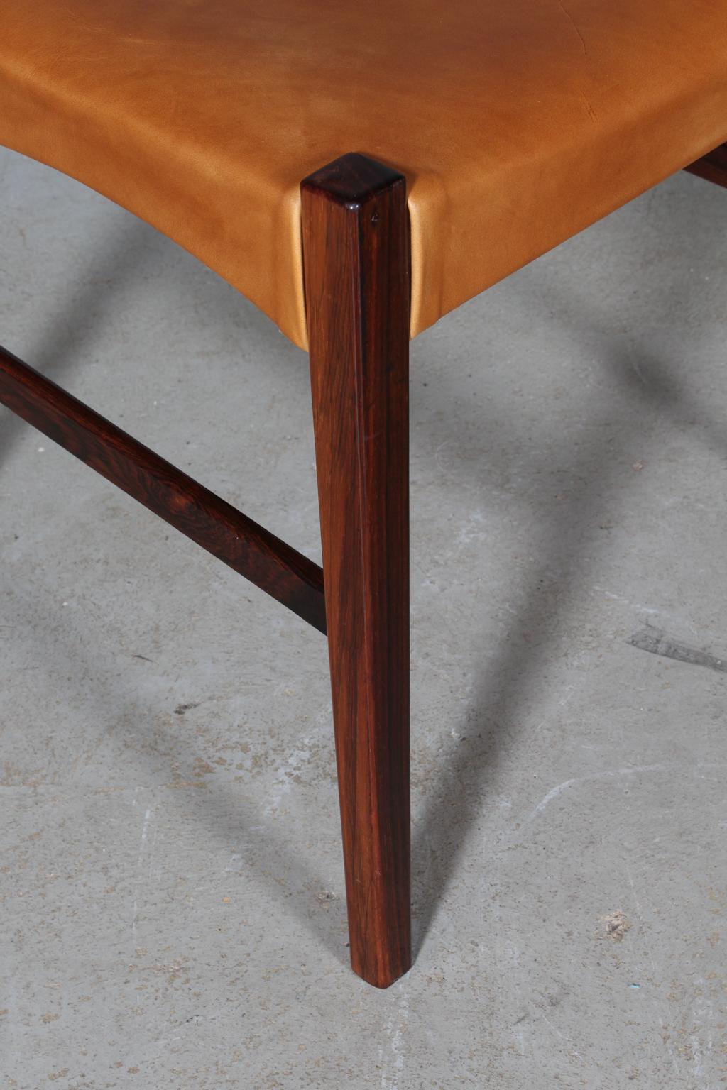 Mid-20th Century Johannes Andersen four Dining Chairs, Rosewood and Leather Upholstery For Sale