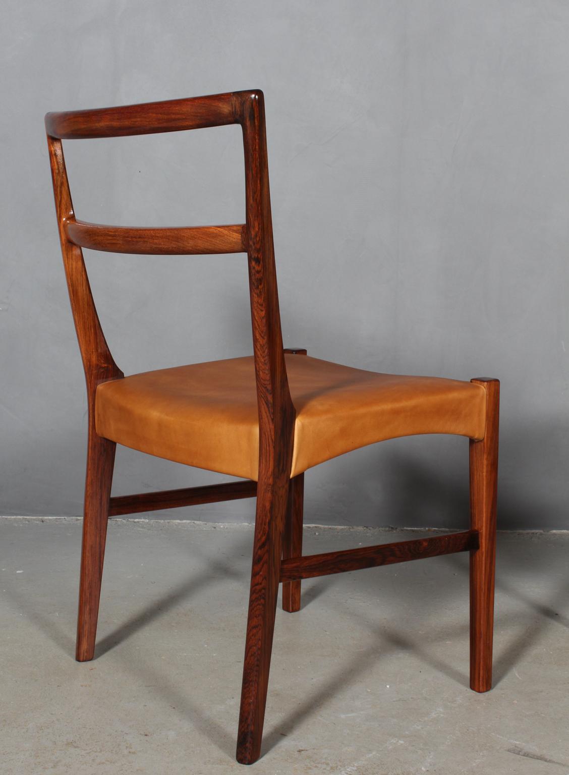 Johannes Andersen four Dining Chairs, Rosewood and Leather Upholstery For Sale 2