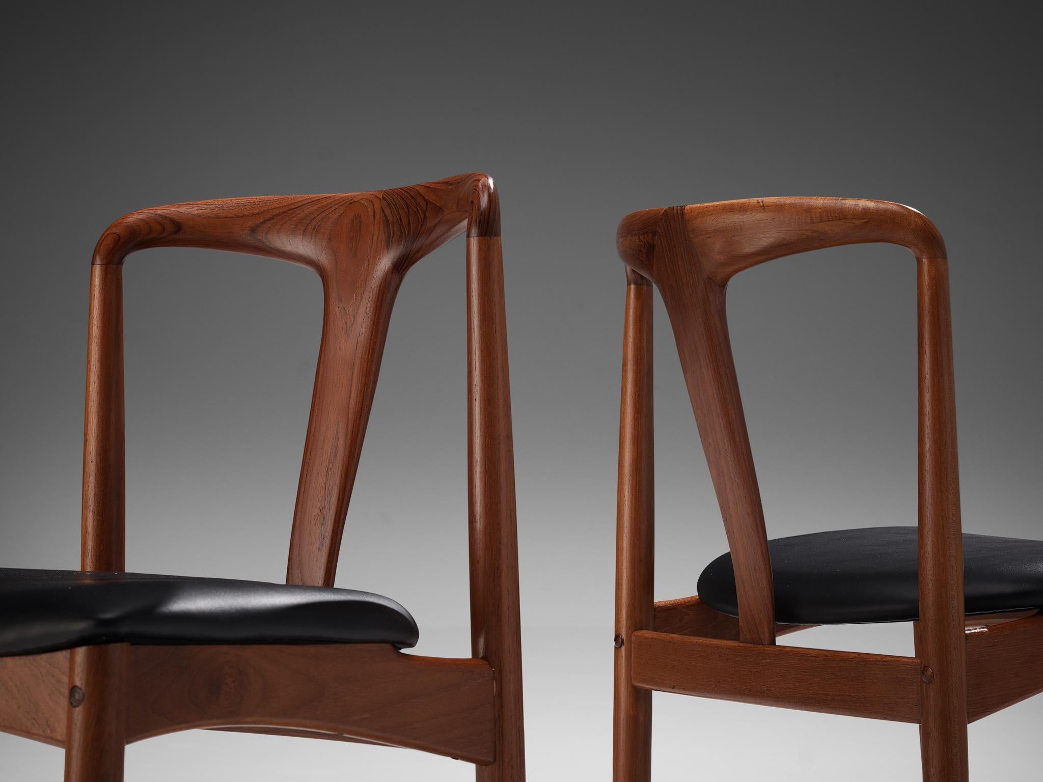 Johannes Andersen 'Juliane' Dining Chairs in Teak In Good Condition In Waalwijk, NL