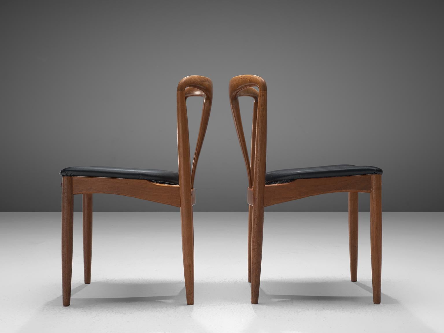 Johannes Andersen Large Set 'Juliane' Dining Chairs in Teak In Good Condition In Waalwijk, NL