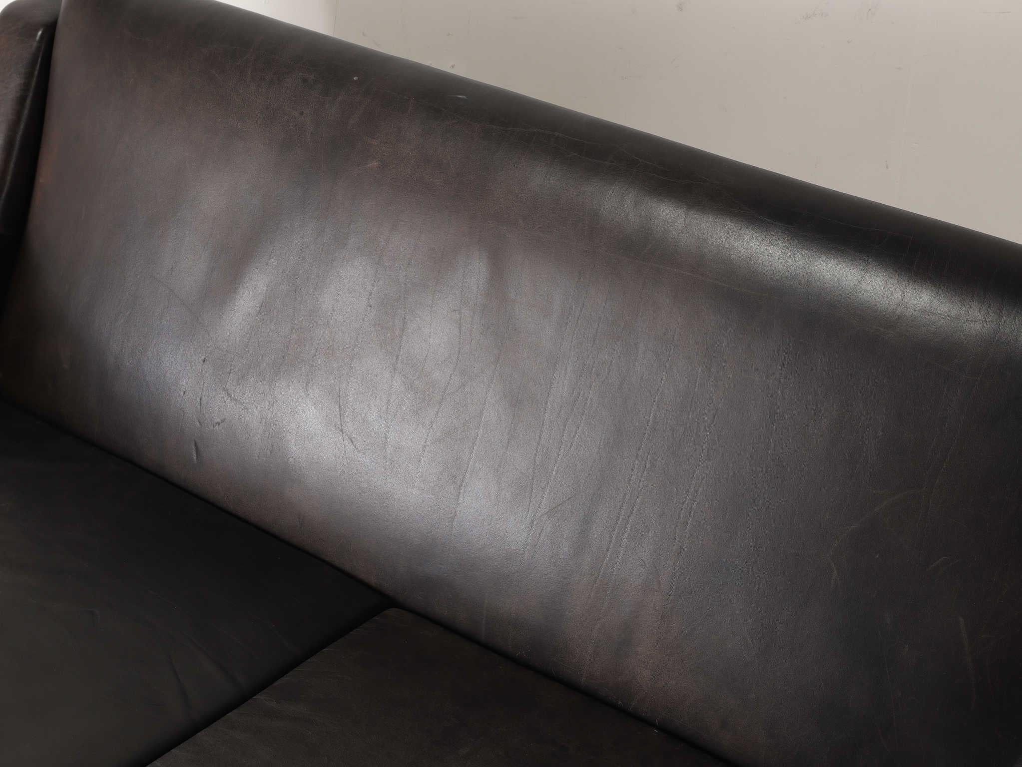 Suédois Canapé en cuir Johannes Andersen en vente