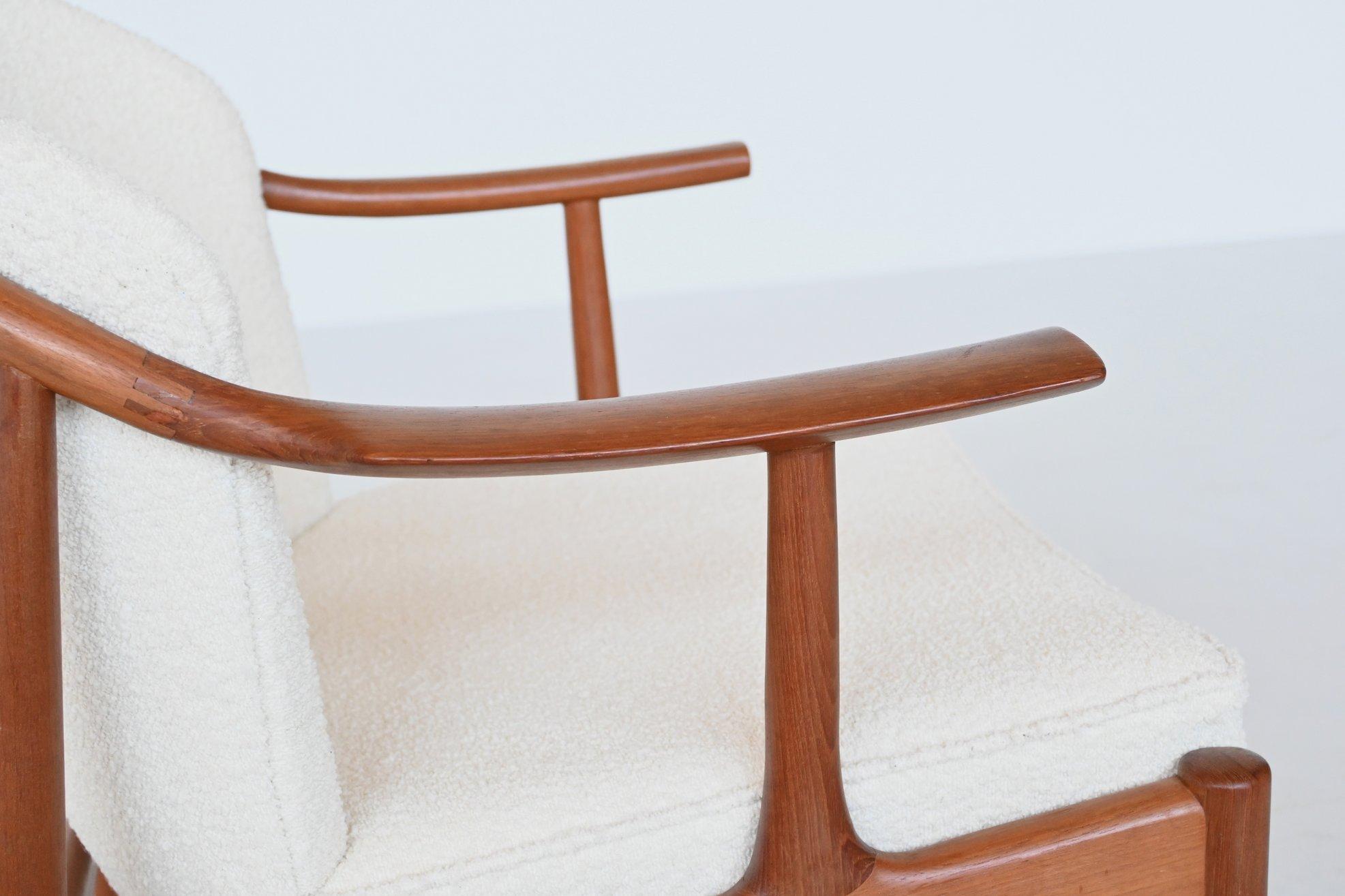 Johannes Andersen lounge chair in teak CFC Silkeborg Denmark 1960 For Sale 9