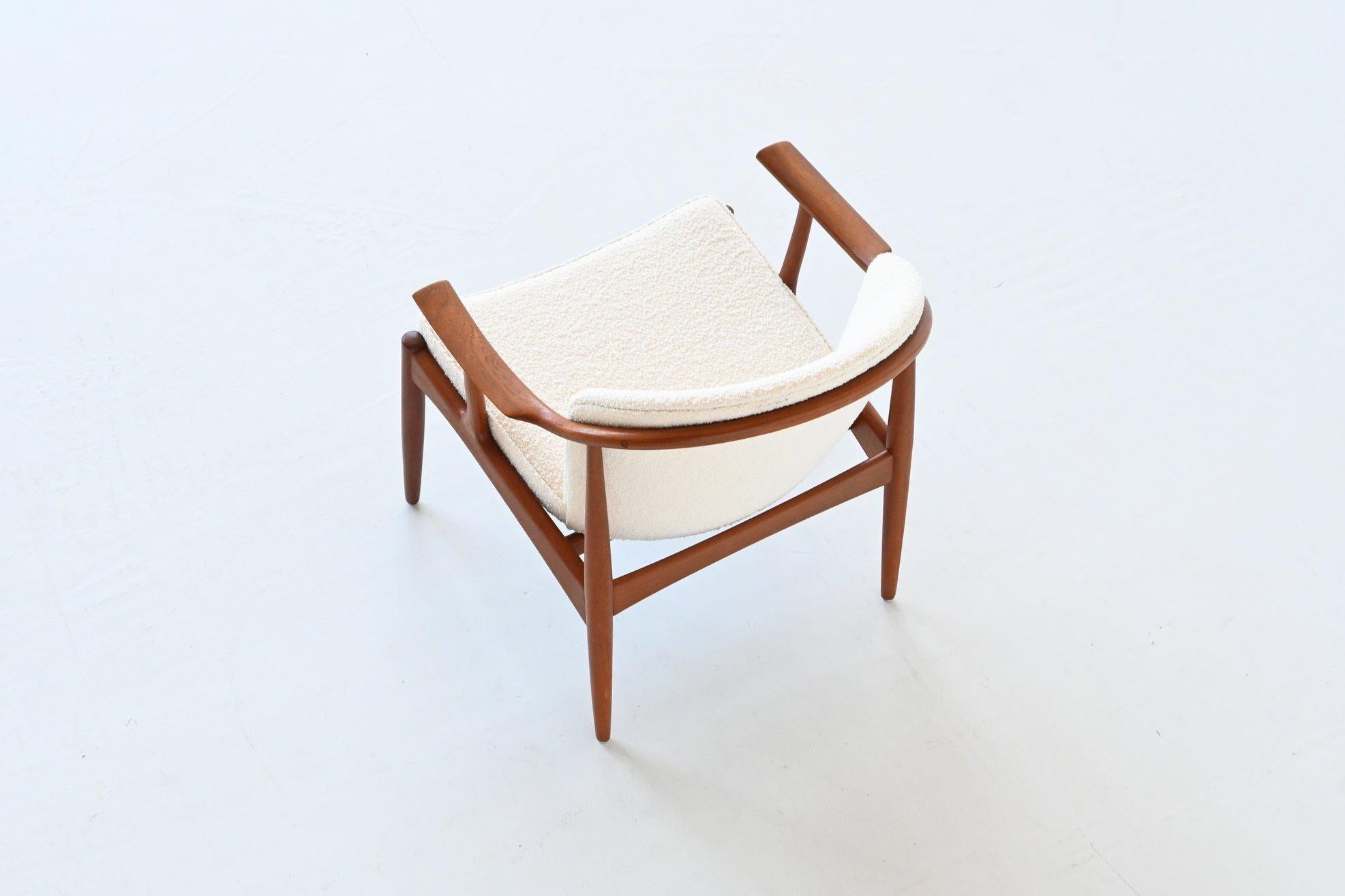 Johannes Andersen lounge chair in teak CFC Silkeborg Denmark 1960 For Sale 1