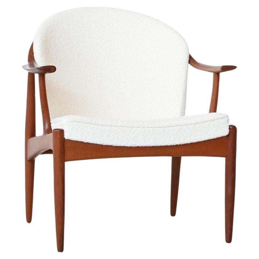 Johannes Andersen lounge chair in teak CFC Silkeborg Denmark 1960 For Sale