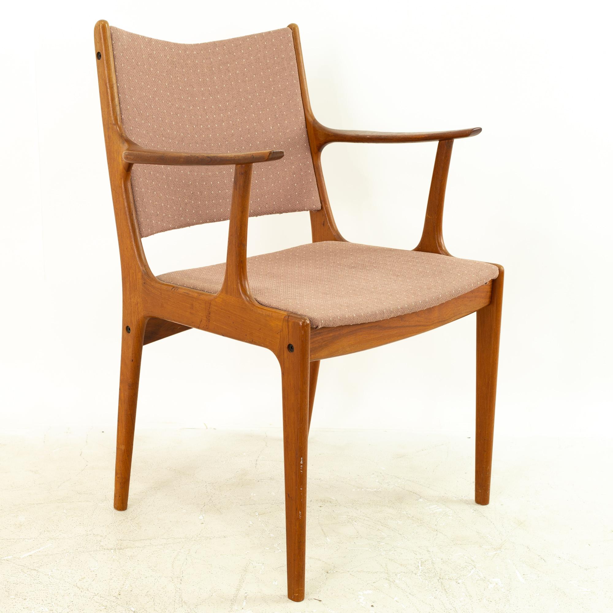 Johannes Andersen for Uldum Mobelfabrik Teak Dining Chairs, Set of 5 3