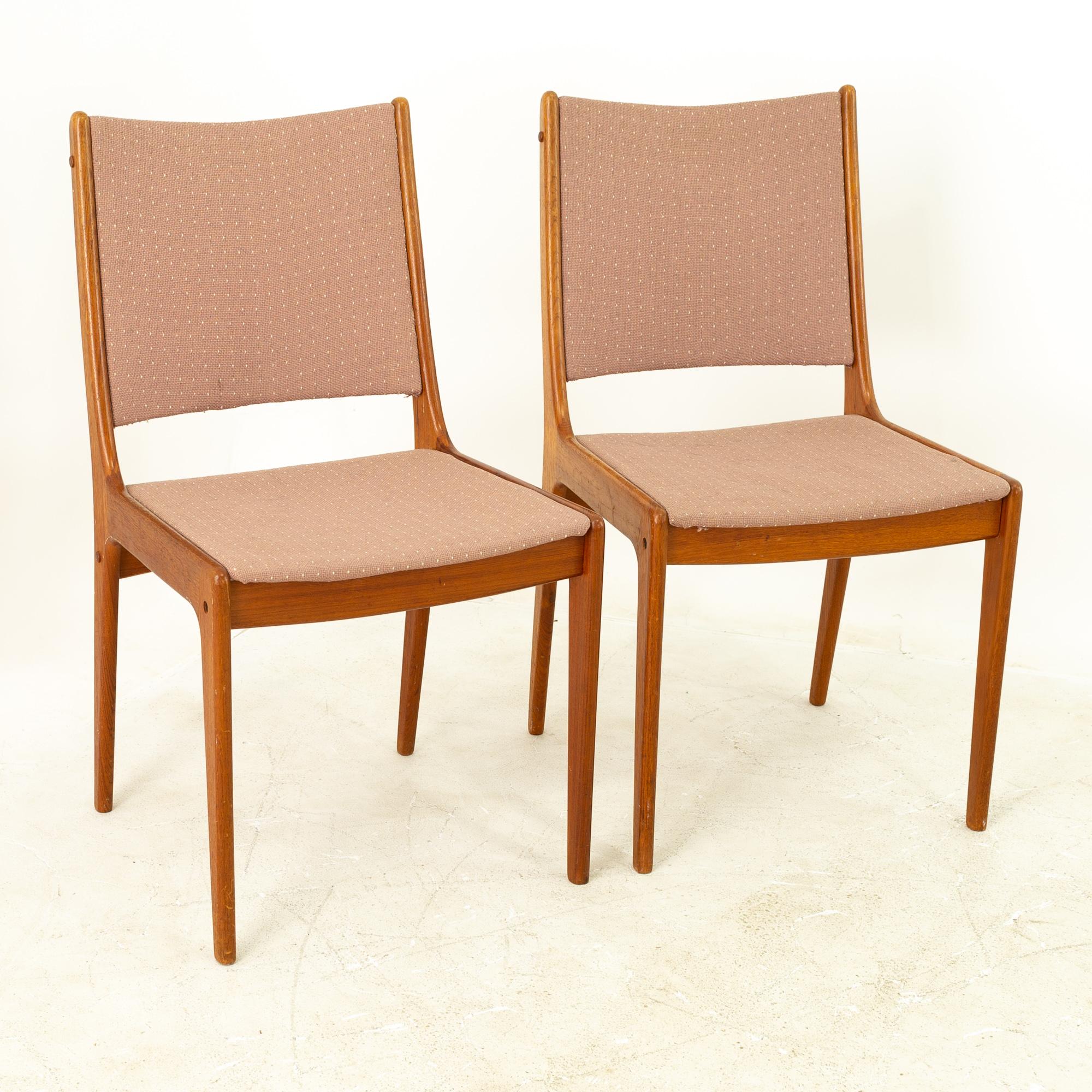 Wood Johannes Andersen for Uldum Mobelfabrik Teak Dining Chairs, Set of 5