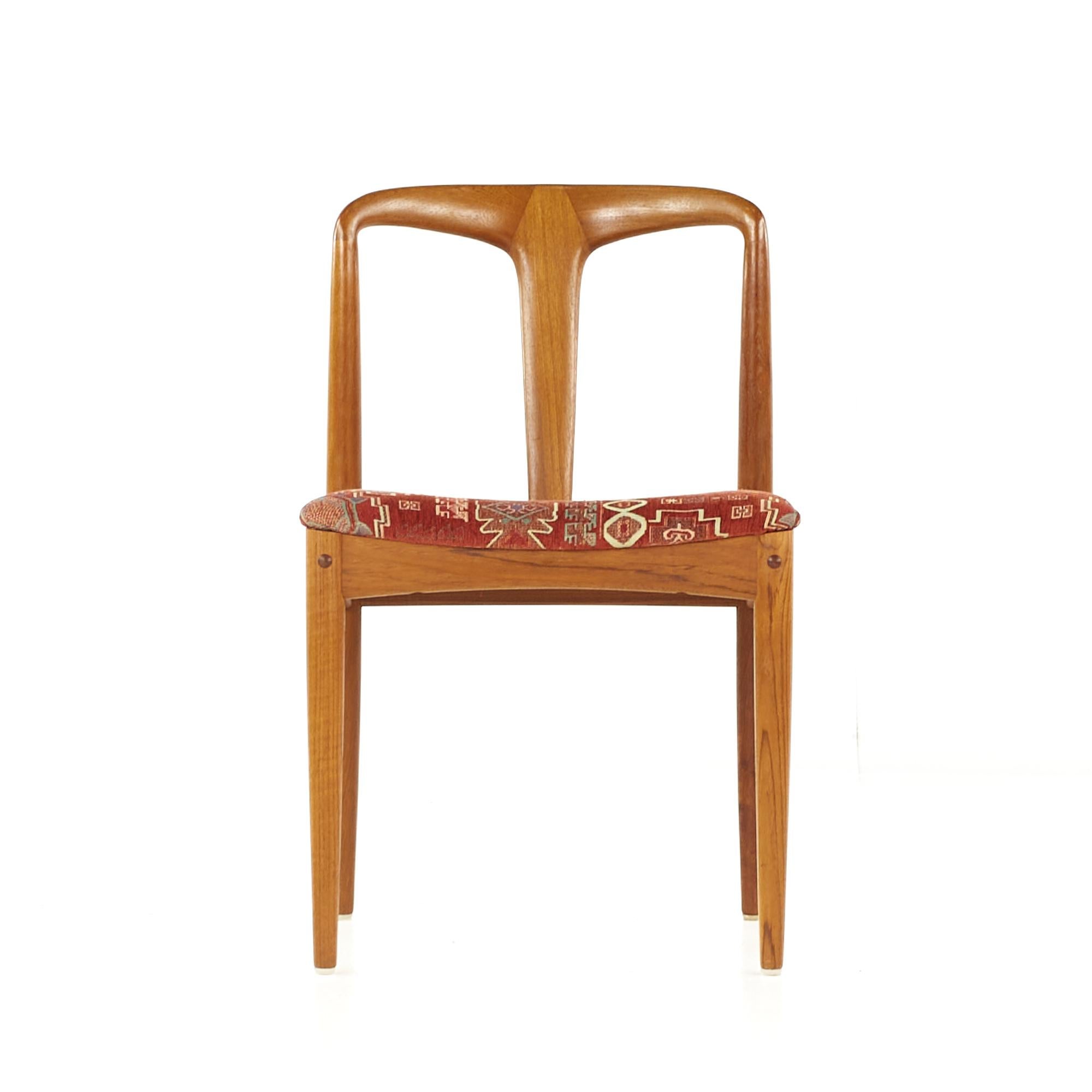 SOLD 03/03/23 Johannes Andersen Mid Century Teak Juliane Dining Chairs, Set of 4 In Good Condition For Sale In Countryside, IL