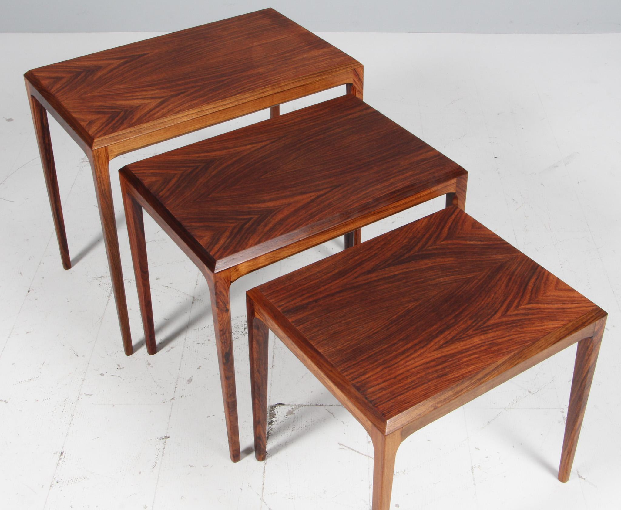 Johannes Andersen nesting tables Produced by CFC Silkeborg in Denmark In Excellent Condition For Sale In Esbjerg, DK