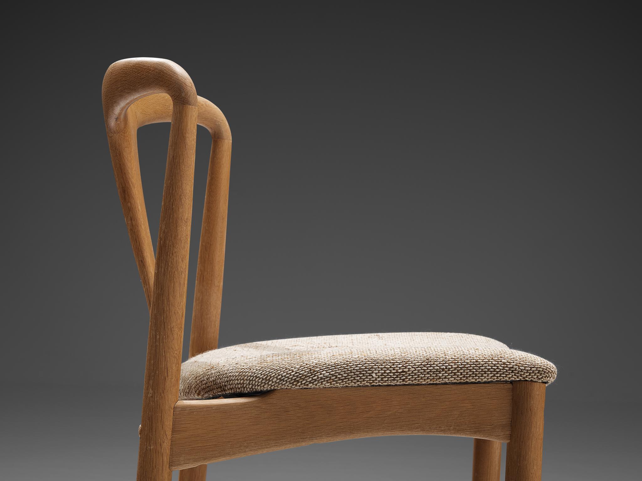 Johannes Andersen Pair of 'Juliane' Dining Chairs in Oak and Off-White Fabric 2