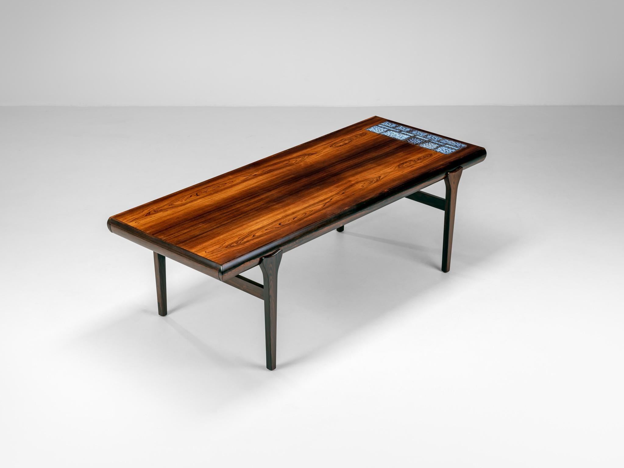 Johannes Andersen Rosewood Coffee Table for CFC Silkeborg, Denmark, C1960 In Good Condition For Sale In Braga, 03