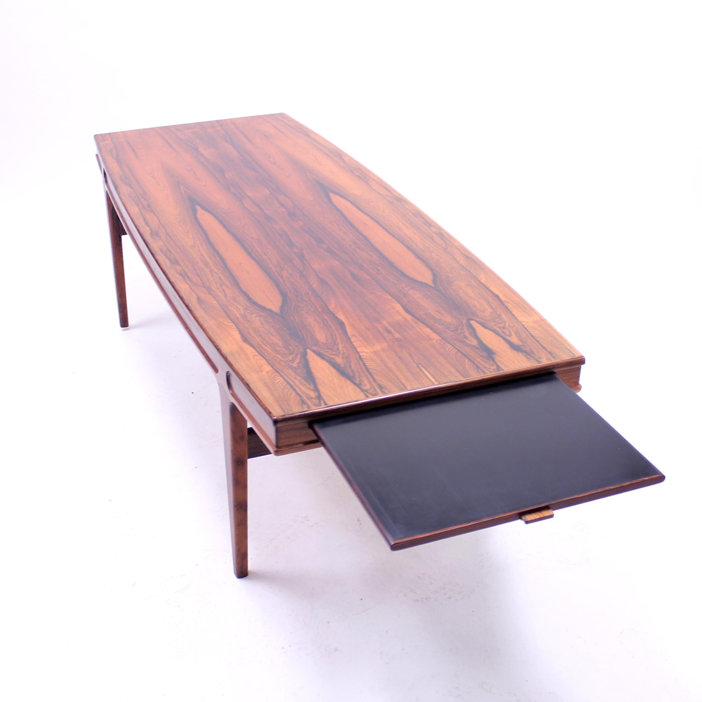 Johannes Andersen, Rosewood Coffee Table for Trensum, 1960s 2