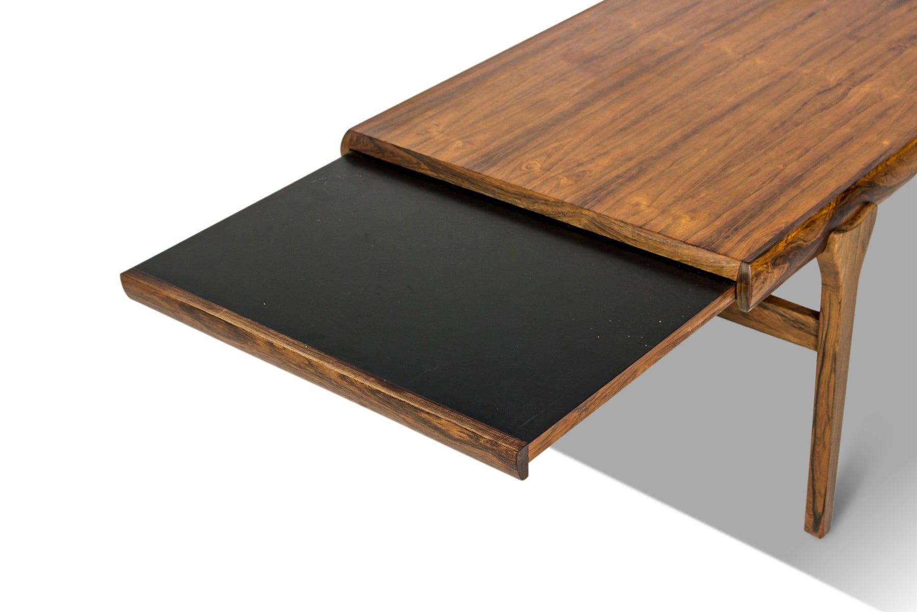 Danois Table basse à tiroirs en palissandre de Johannes Andersen en vente